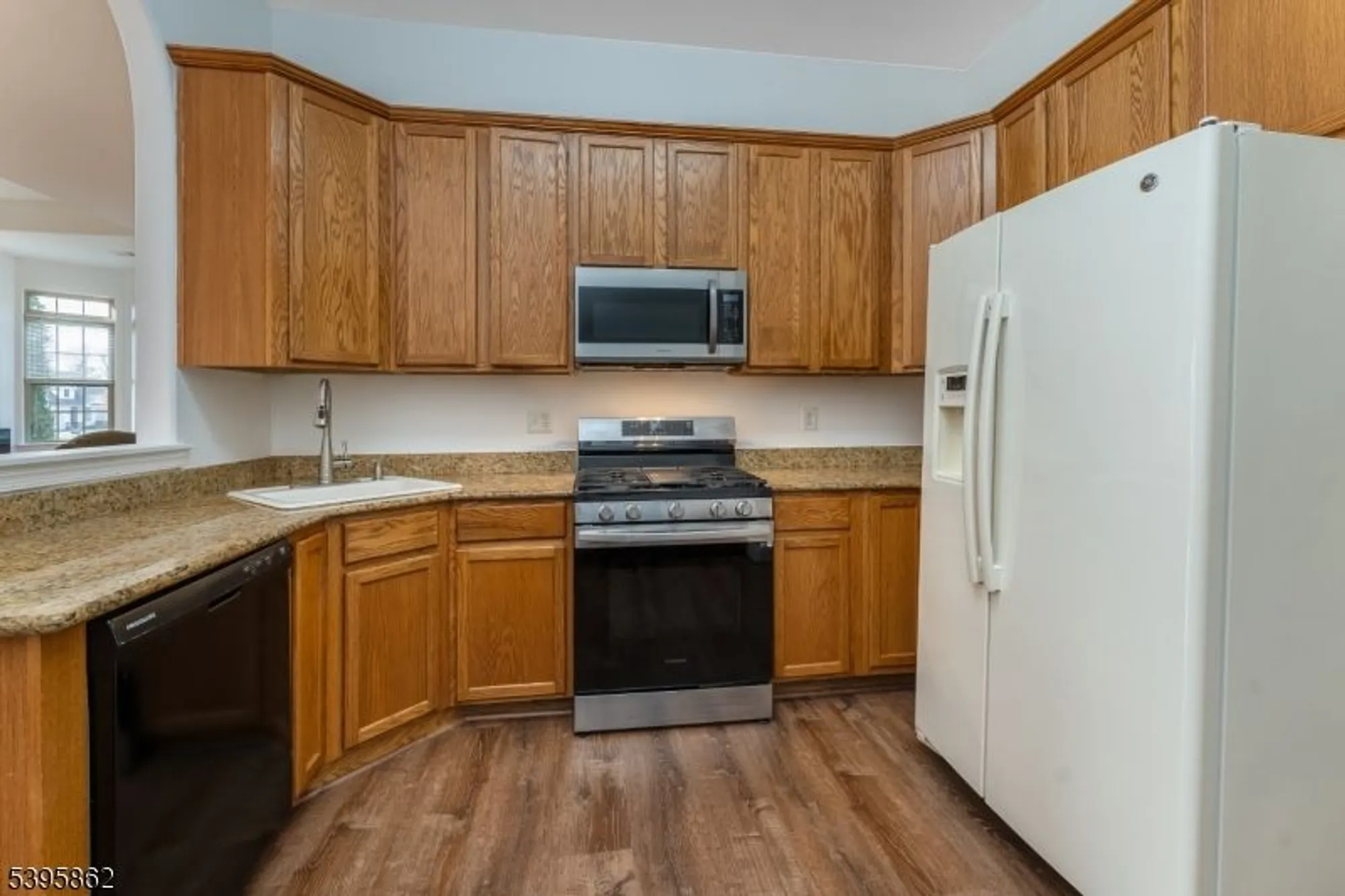 Property Slideshow image 10 of 29 | 24 dinah dr, Phillipsburg, NJ, 08865