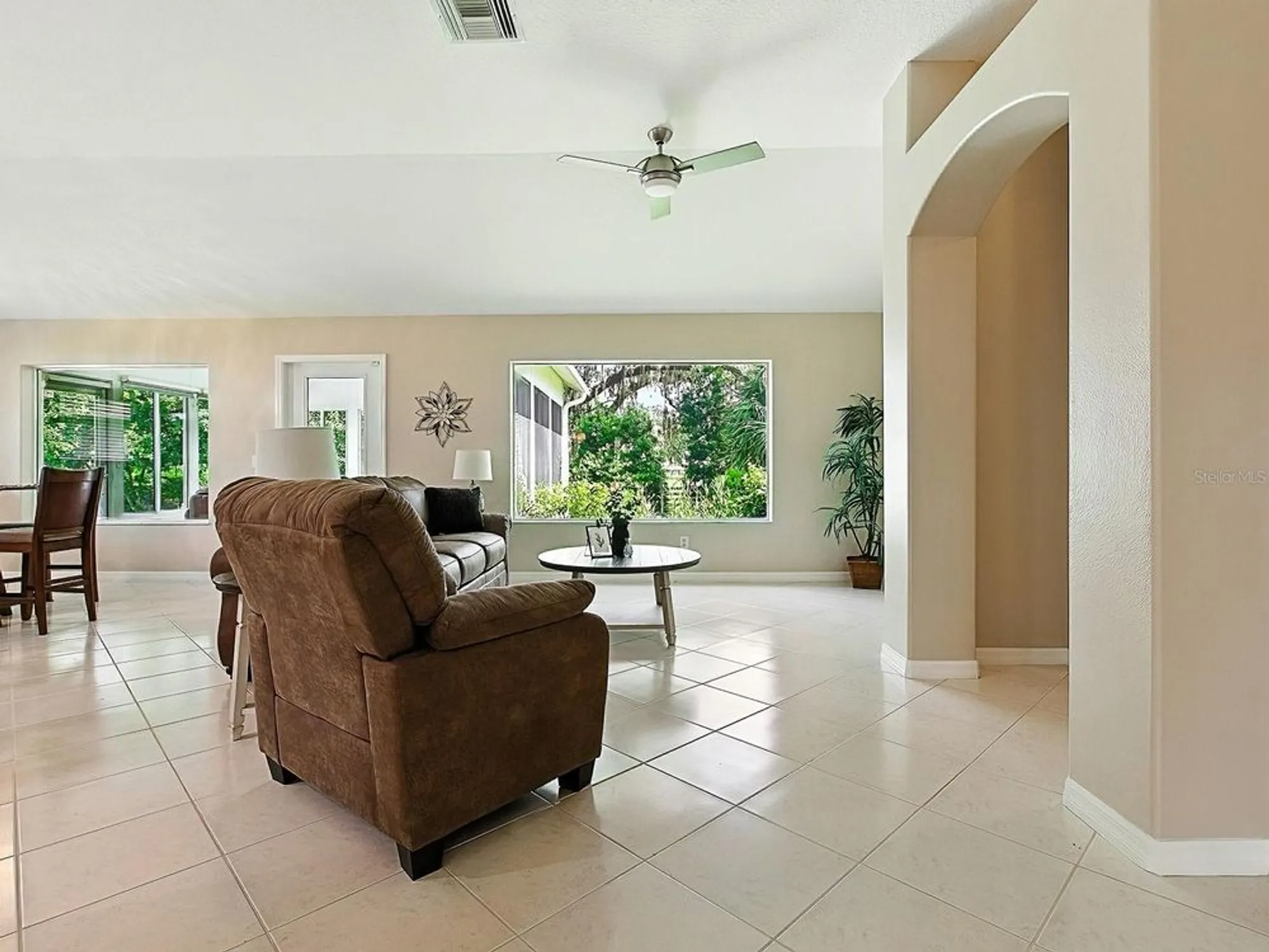 Property Slideshow image 8 of 56 | 17037 se 76th creekside cir, The Villages, FL, 32162