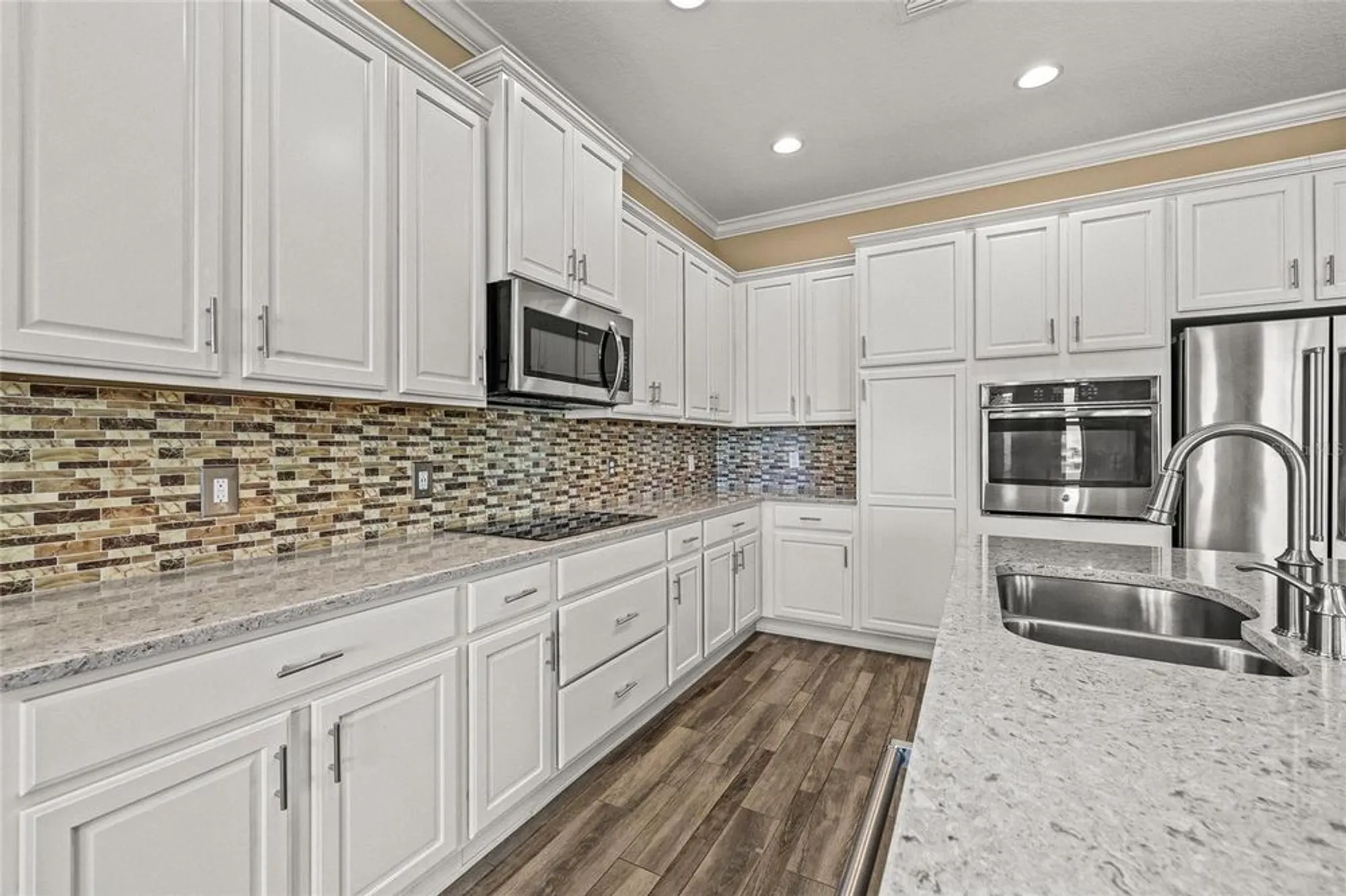 Property Slideshow image 19 of 52 | 1803 pacific dunes dr, Sun City Center, FL, 33573