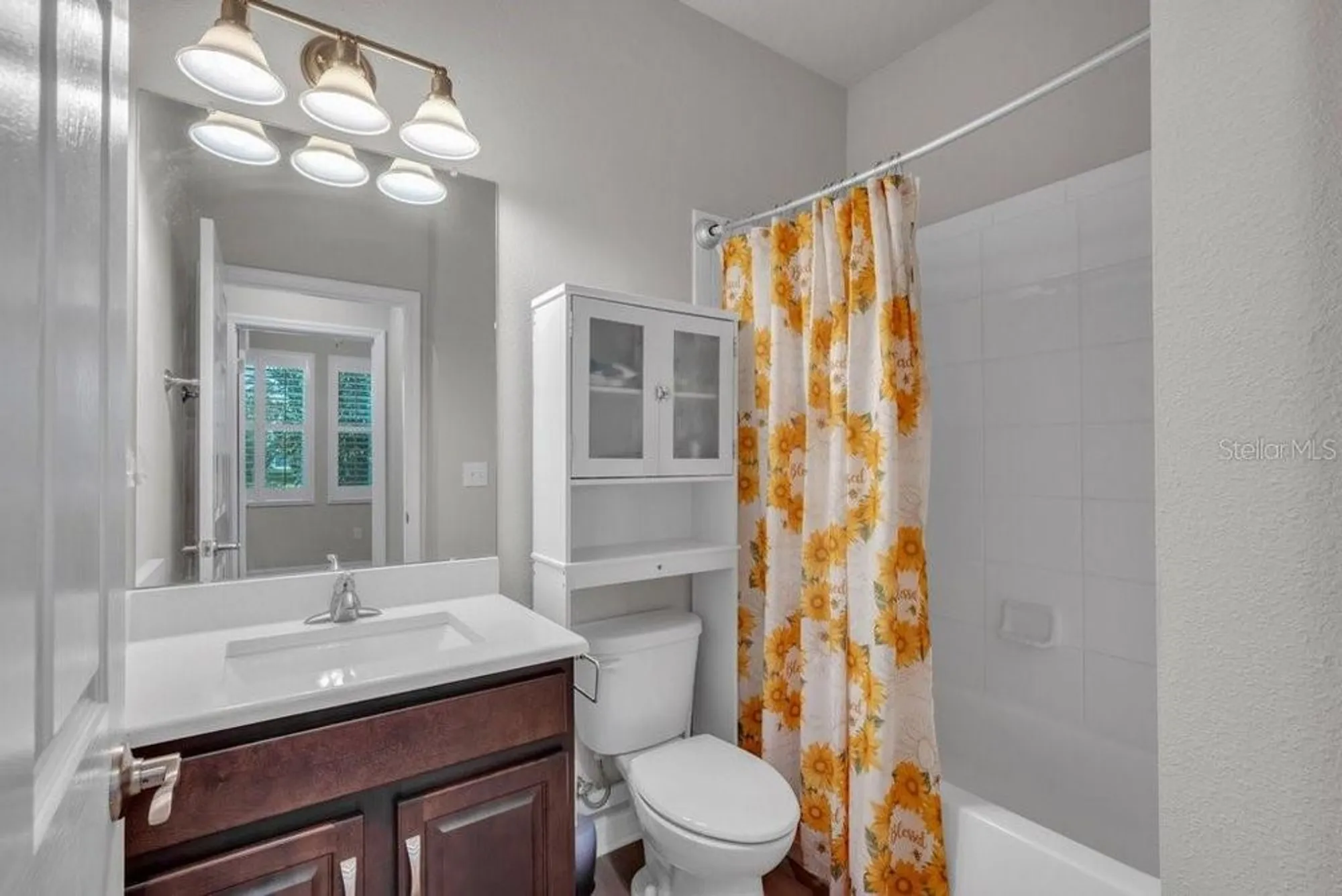Property Slideshow image 22 of 34 | 13915 kingfisher glen dr, Lithia, FL, 33547