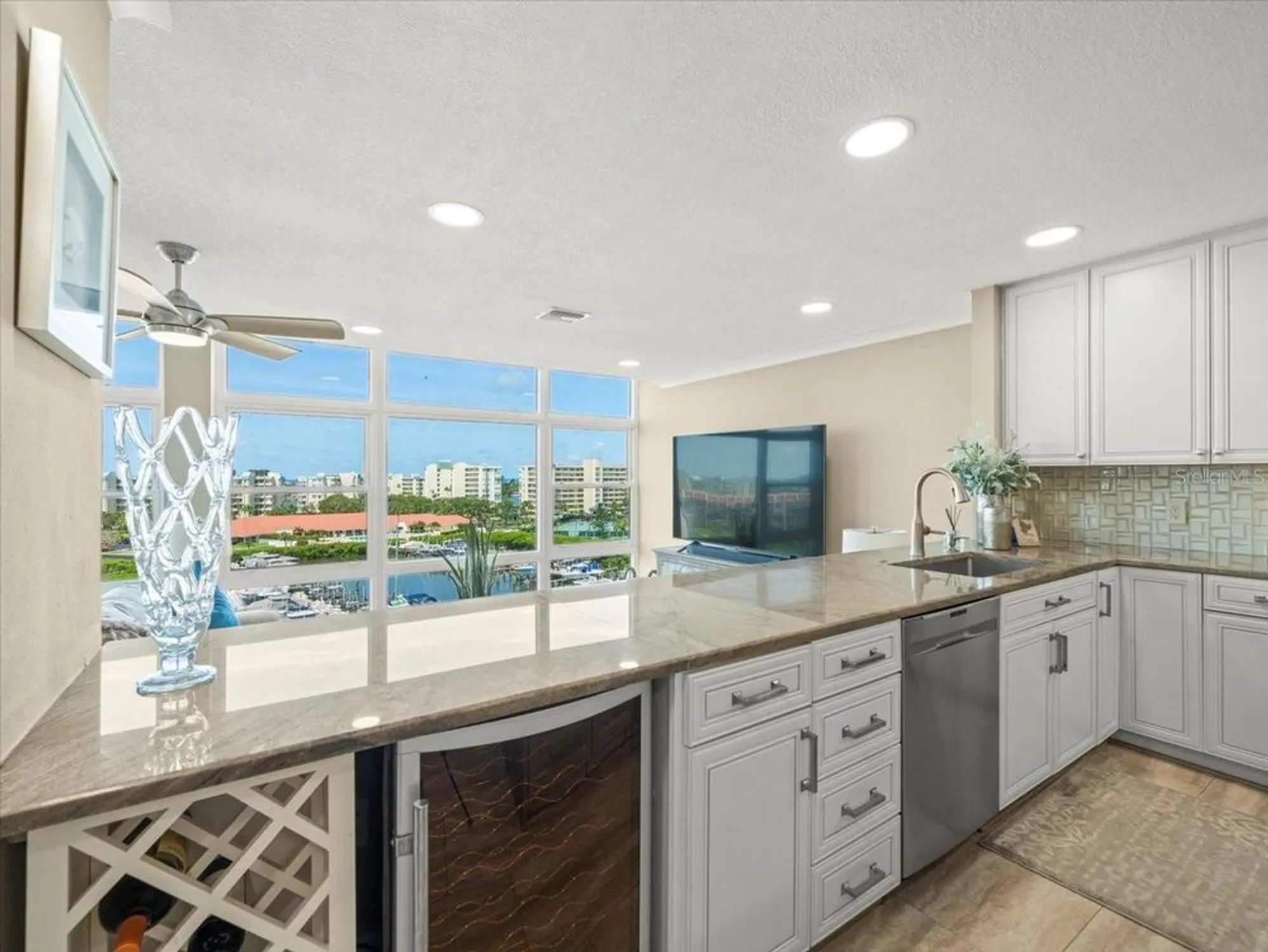 Property Slideshow image 18 of 74 | 7600 sun island dr ph 804, South Pasadena, FL, 33707