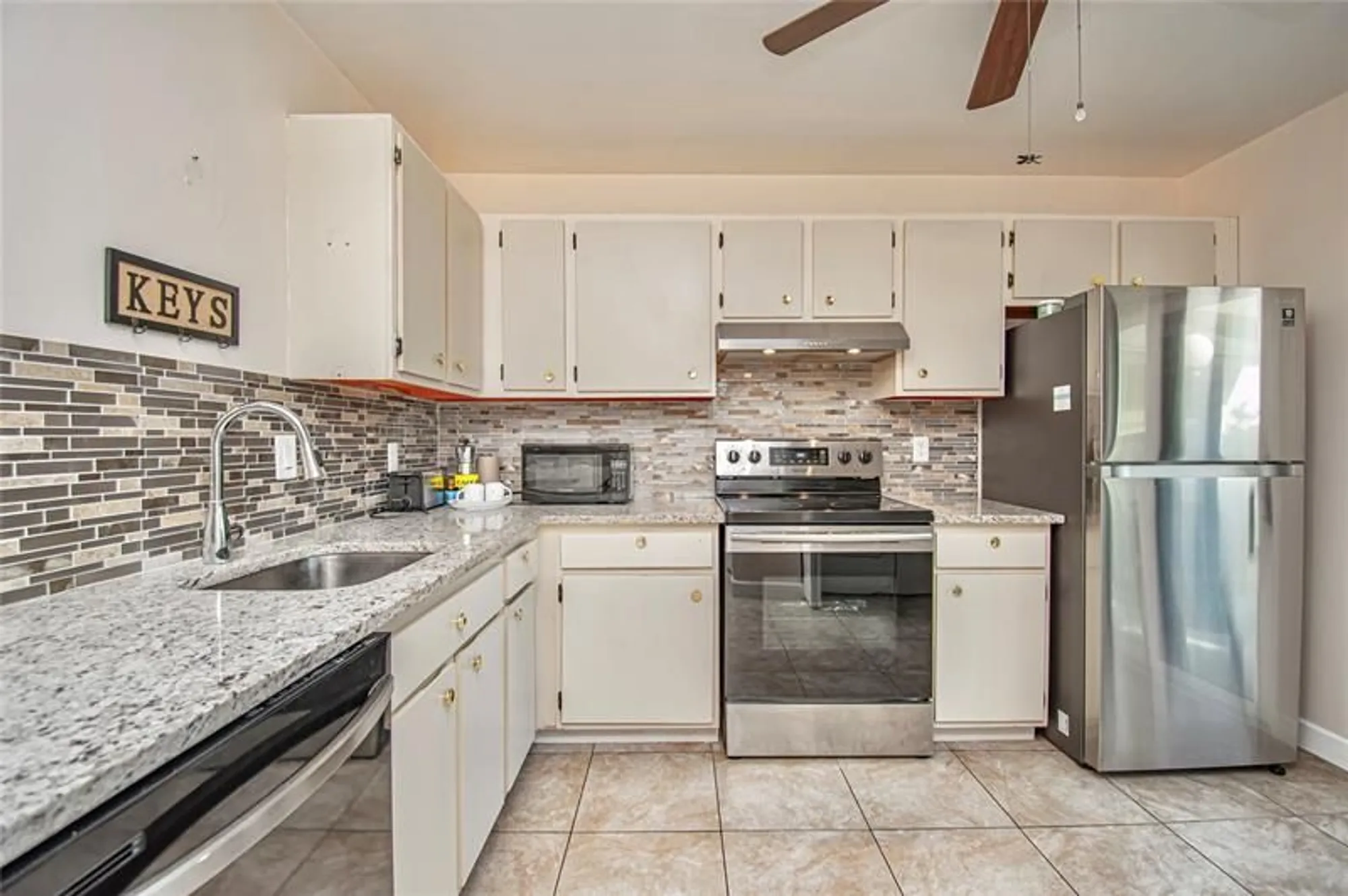 Property Slideshow image 1 of 64 | 381 ottawa ct, Royal Palm Beach, FL, 33411