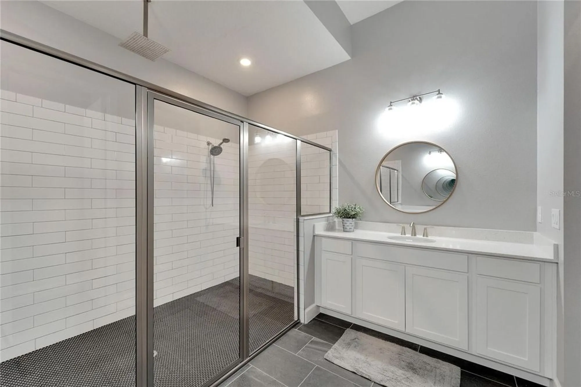 Property Slideshow image 30 of 62 | 5243 wishing arch dr, Apollo Beach, FL, 33572