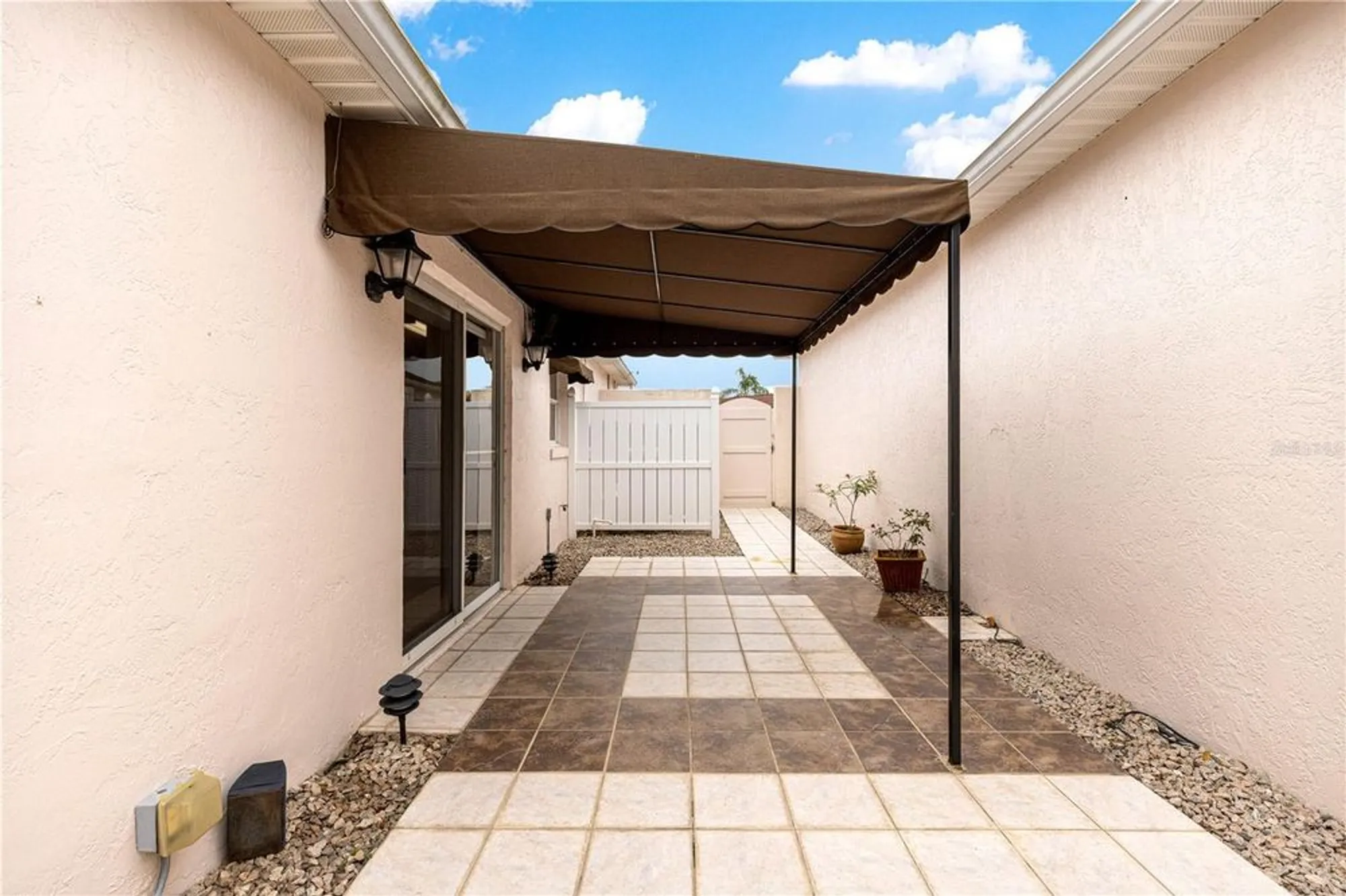 Property Slideshow image 33 of 42 | 748 hernandez dr, The Villages, FL, 32159