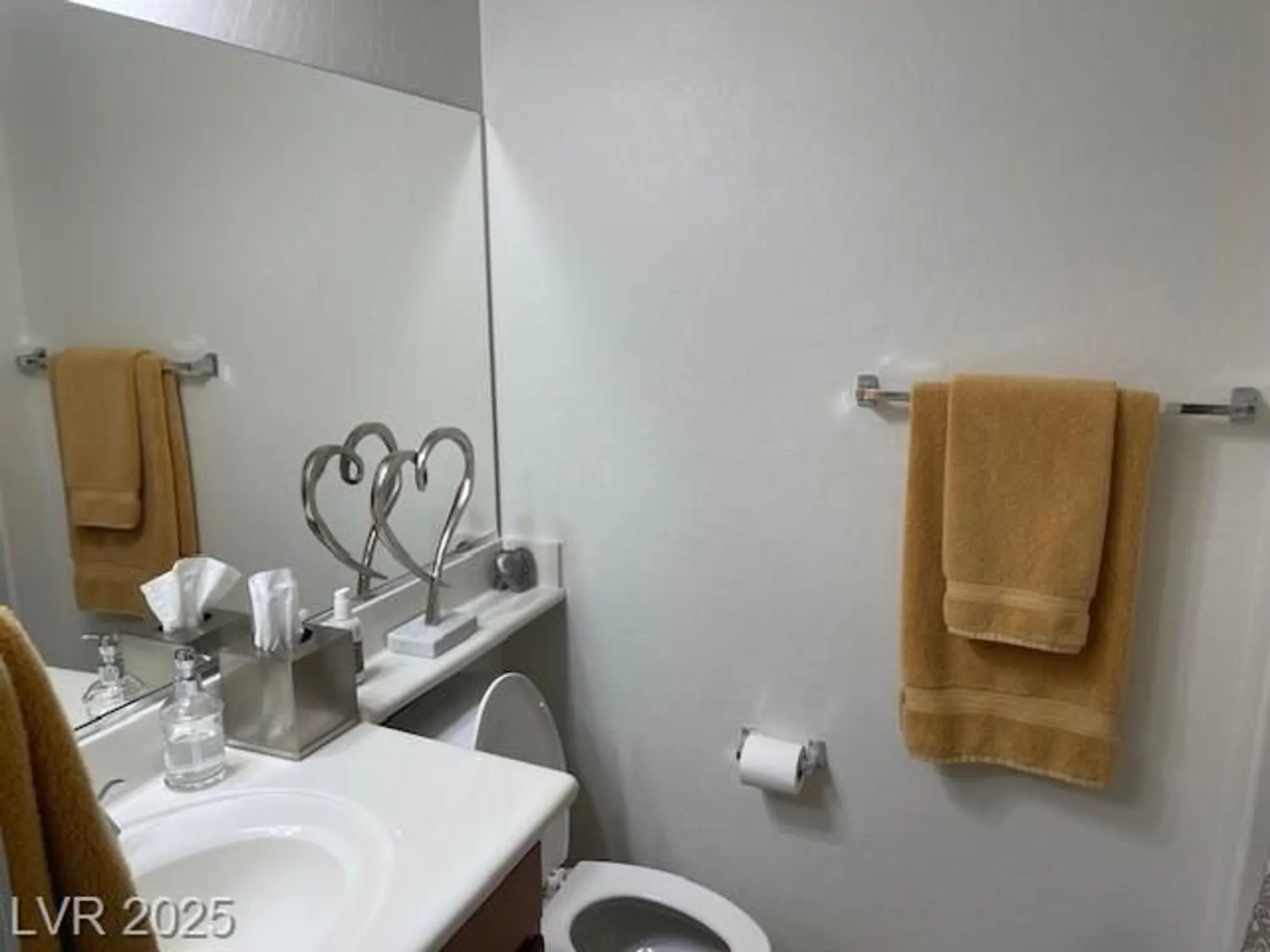 Property Slideshow image 10 of 14 | 3712 garnet heights ave, North Las Vegas, NV, 89081