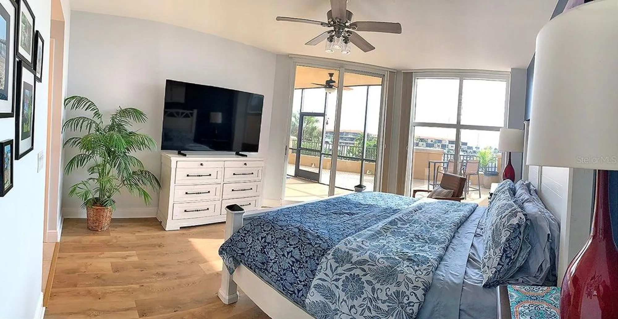 Property Slideshow image 13 of 53 | 3313 sunset key cir 105, Punta Gorda, FL, 33955