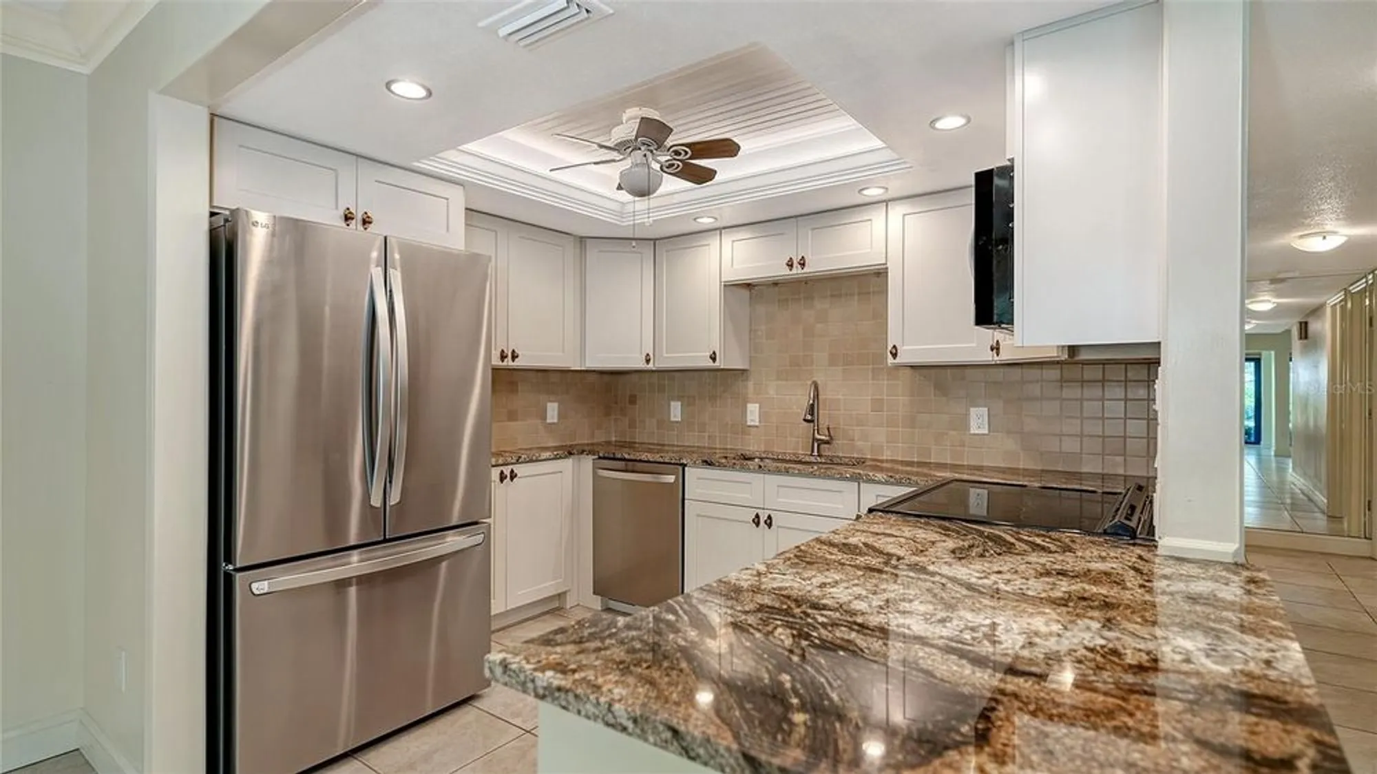 Property Slideshow image 32 of 91 | 225 hourglass way apt 103, Sarasota, FL, 34242