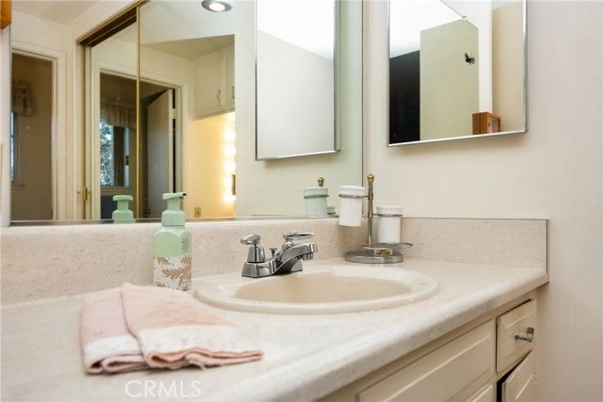 Property Slideshow image 10 of 17 | 660 avenida sevilla p, Laguna Woods, CA, 92637