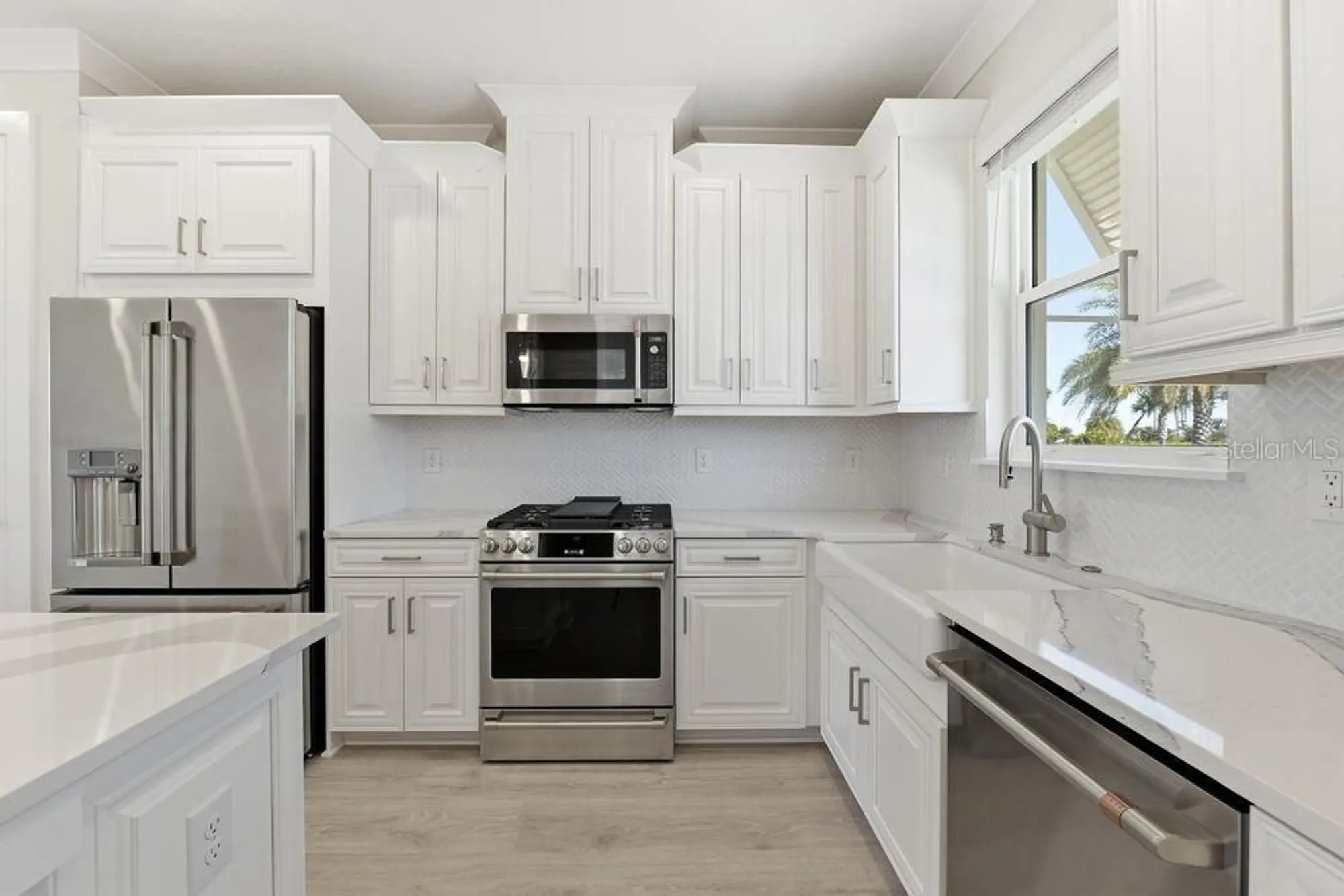 Property Slideshow image 9 of 55 | 4052 santa caterina blvd # 10101, Bradenton, FL, 34211