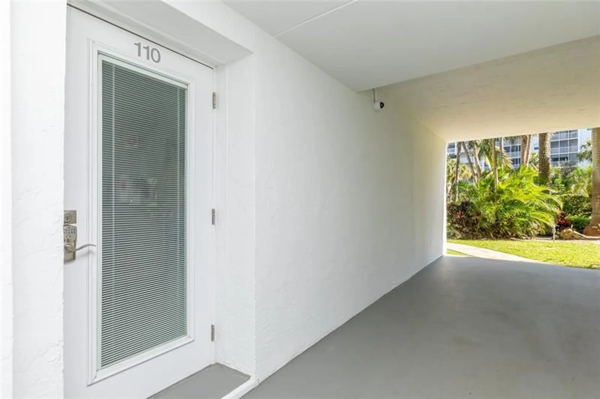 Property Slideshow image 6 of 54 | 2731 ne 14th street cswy 110, Pompano Beach, FL, 33062