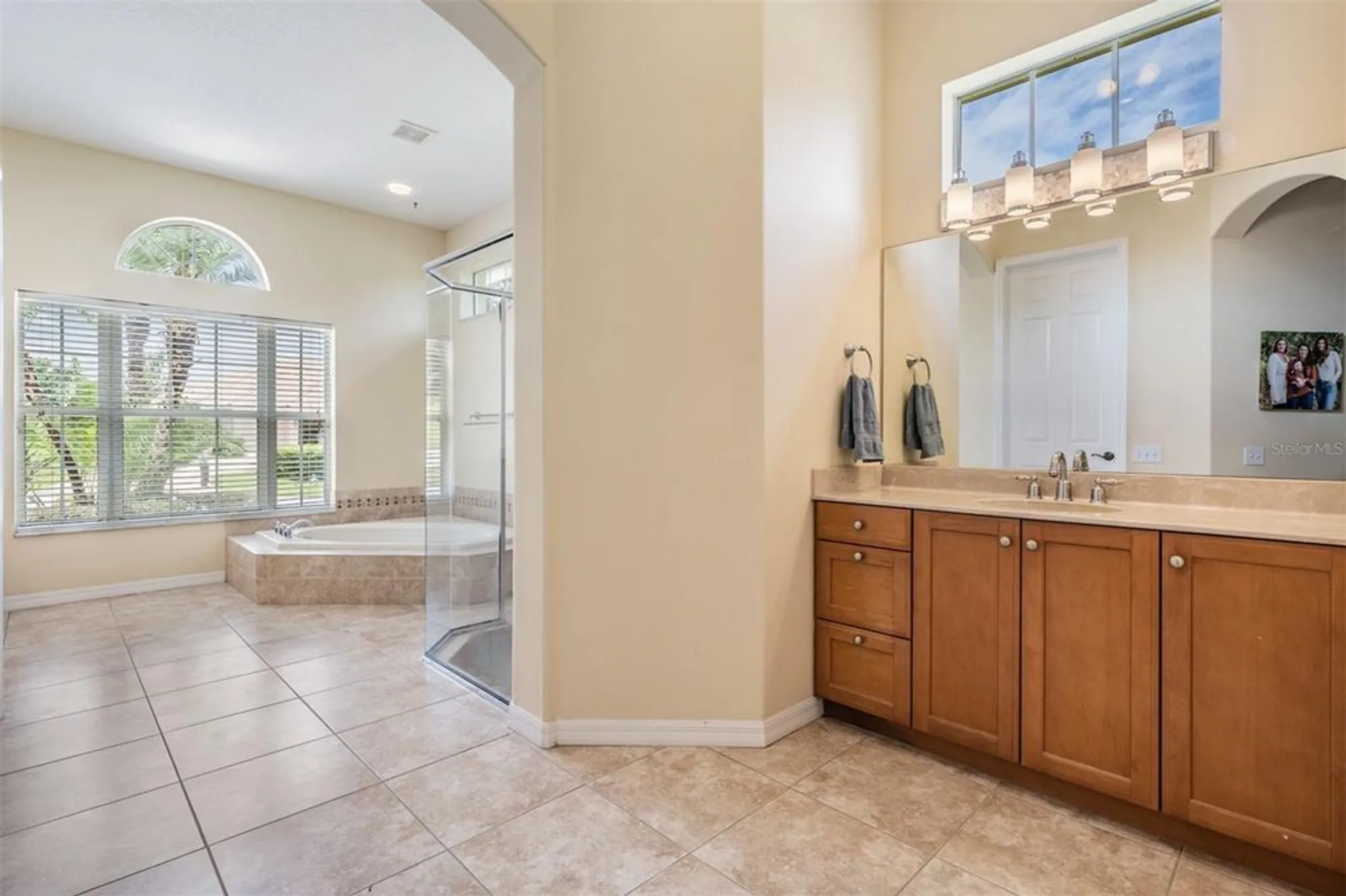 Property Slideshow image 21 of 50 | 13816 thoroughbred dr, Dade City, FL, 33525