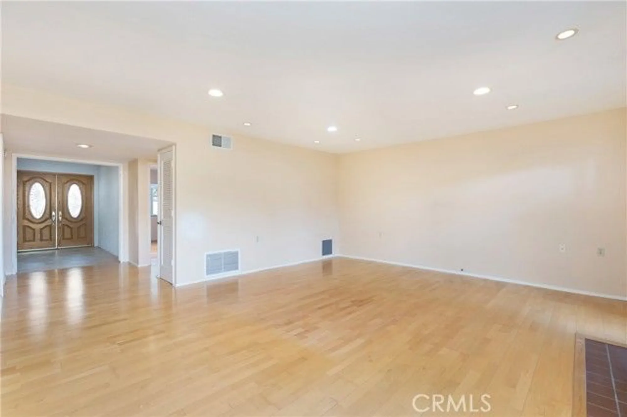 Property Slideshow image 3 of 22 | 5058 avenida del sol, Laguna Woods, CA, 92637