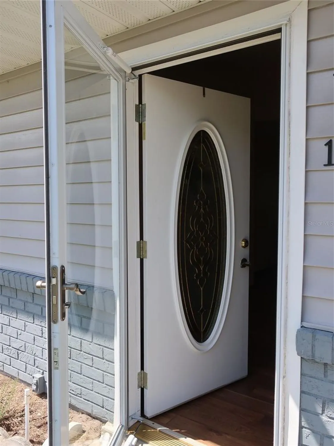 Property Slideshow image 5 of 49 | 15 aberdeen cir, Leesburg, FL, 34788