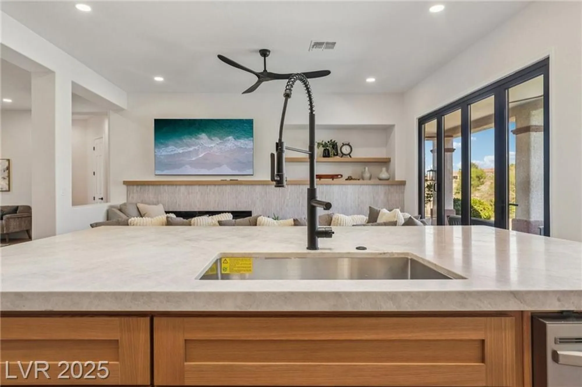 Property Slideshow image 32 of 82 | 2386 hardin ridge dr, Henderson, NV, 89052