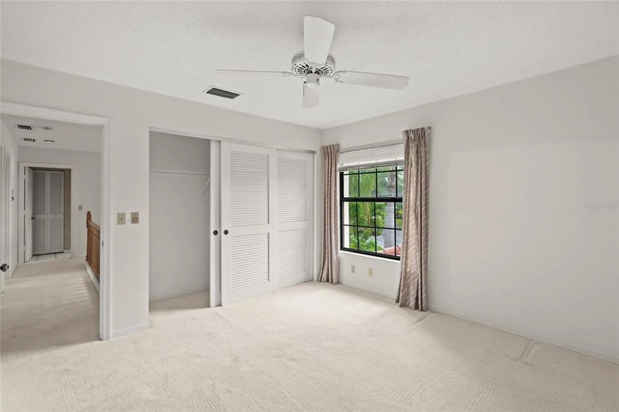 Property Slideshow image 28 of 43 | 7475 oak moss dr 20, Sarasota, FL, 34241