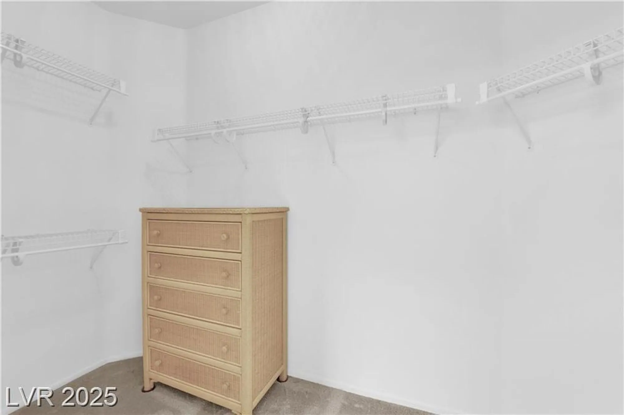 Property Slideshow image 13 of 24 | 2504 libretto ave, Henderson, NV, 89052
