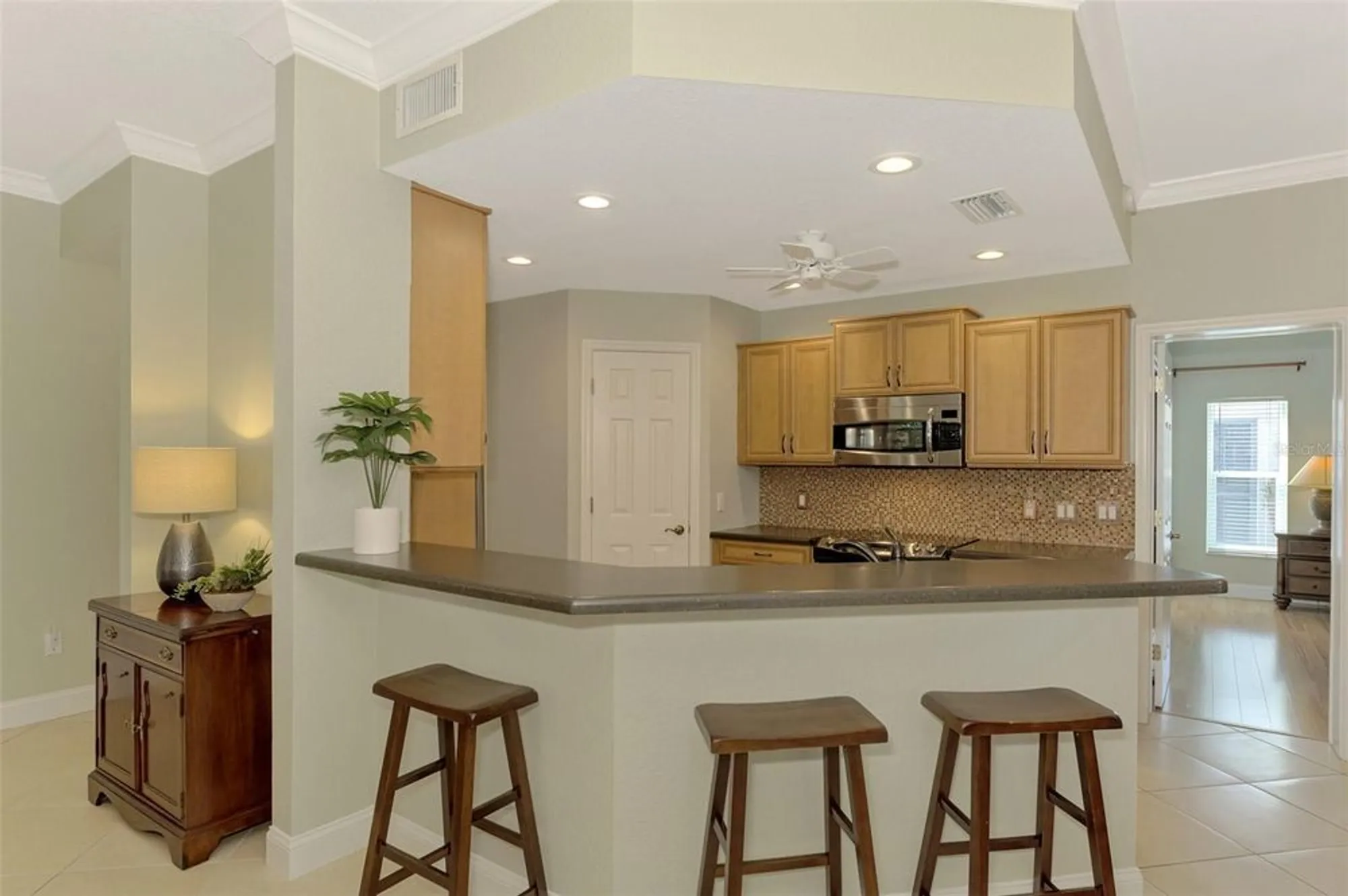 Property Slideshow image 10 of 70 | 3113 club dr apt 118, Port Charlotte, FL, 33953