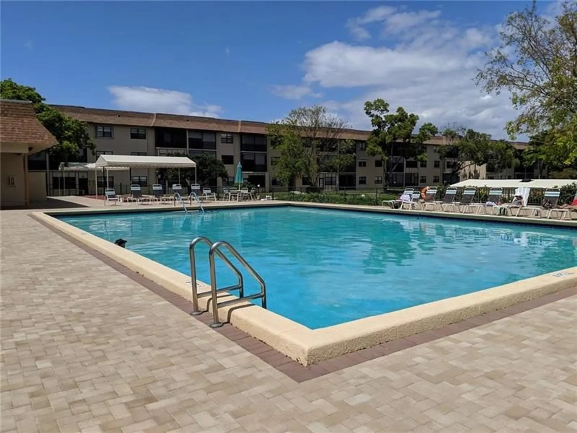 Property Slideshow image 19 of 30 | 6095 n sabal palm blvd 212, Tamarac, FL, 33319