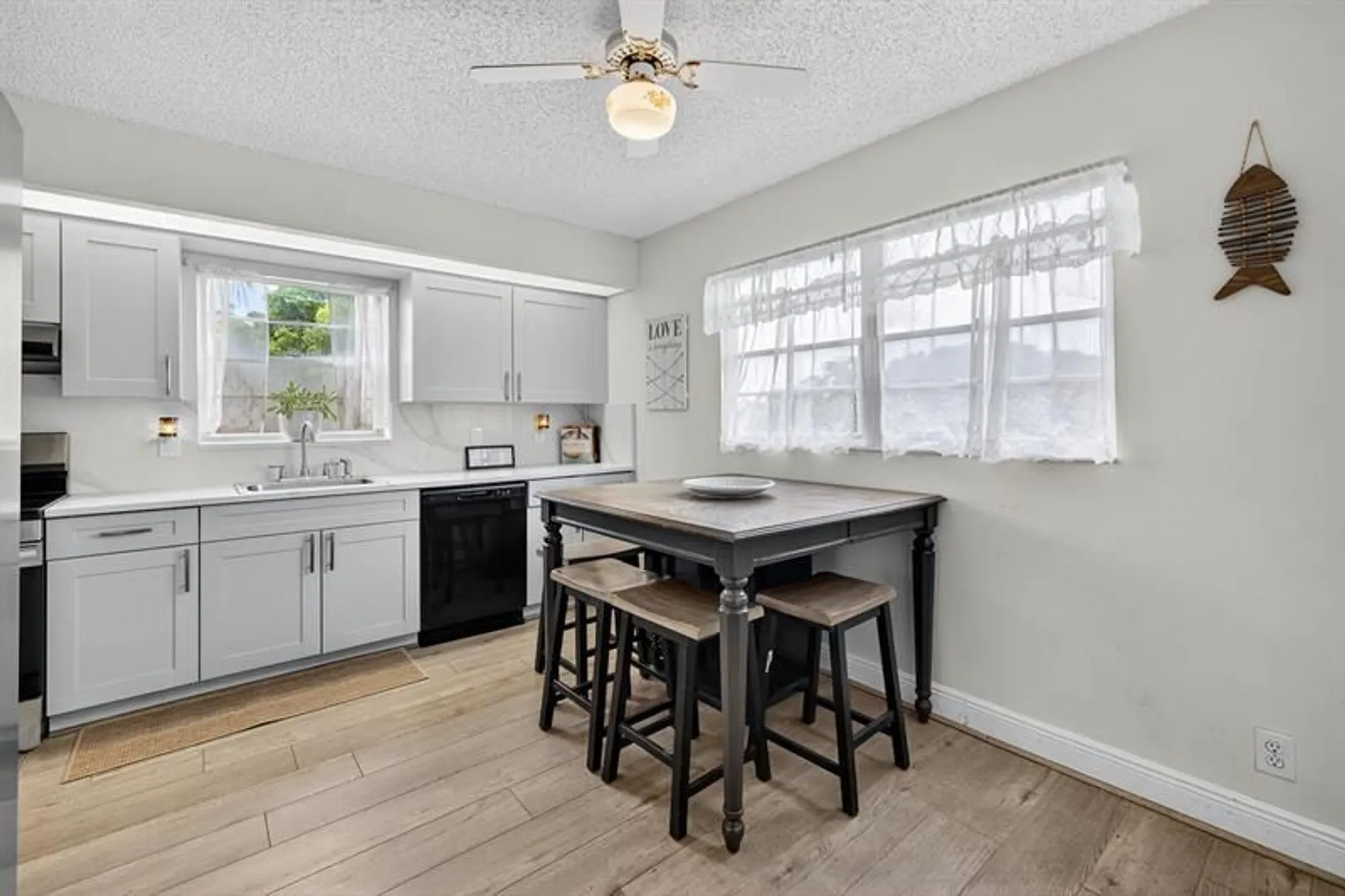 Property Slideshow image 4 of 16 | 1603 abaco dr m4, Coconut Creek, FL, 33066