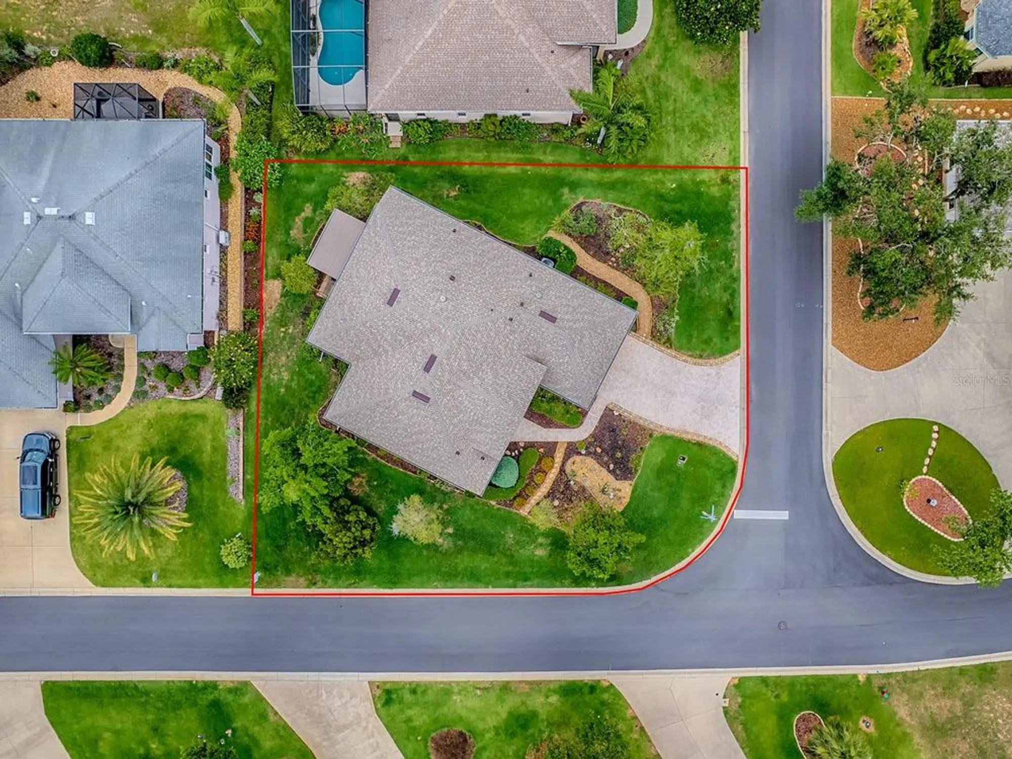 Property Slideshow image 56 of 89 | 3001 lake huron ln, Tavares, FL, 32778