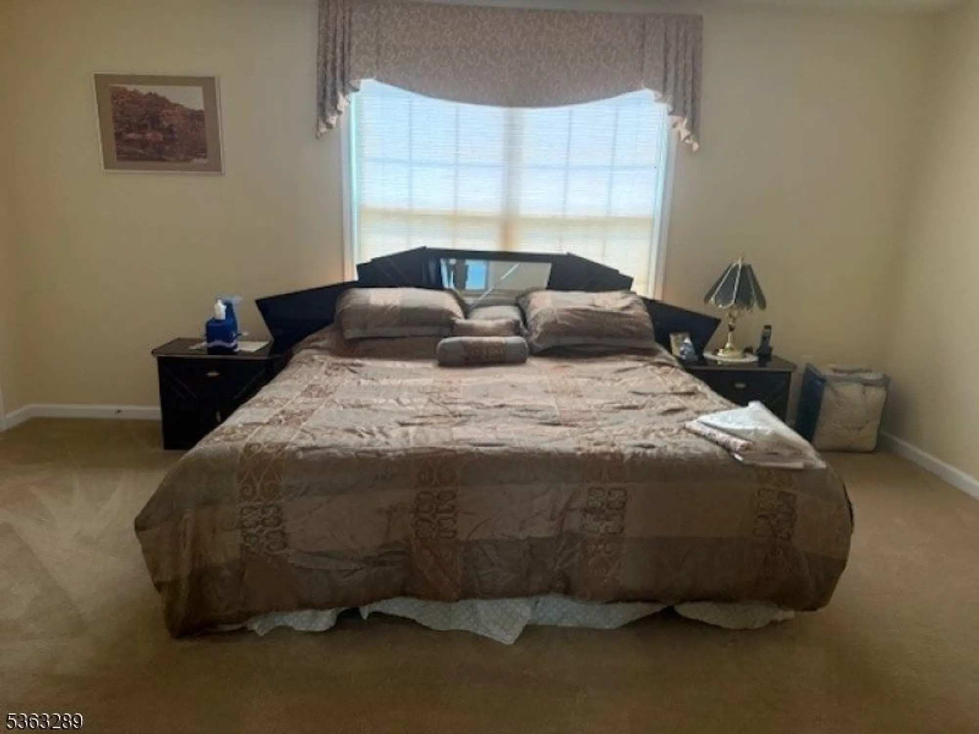 Property Slideshow image 19 of 27 | 515 crossfields ln, Somerset, NJ, 08873