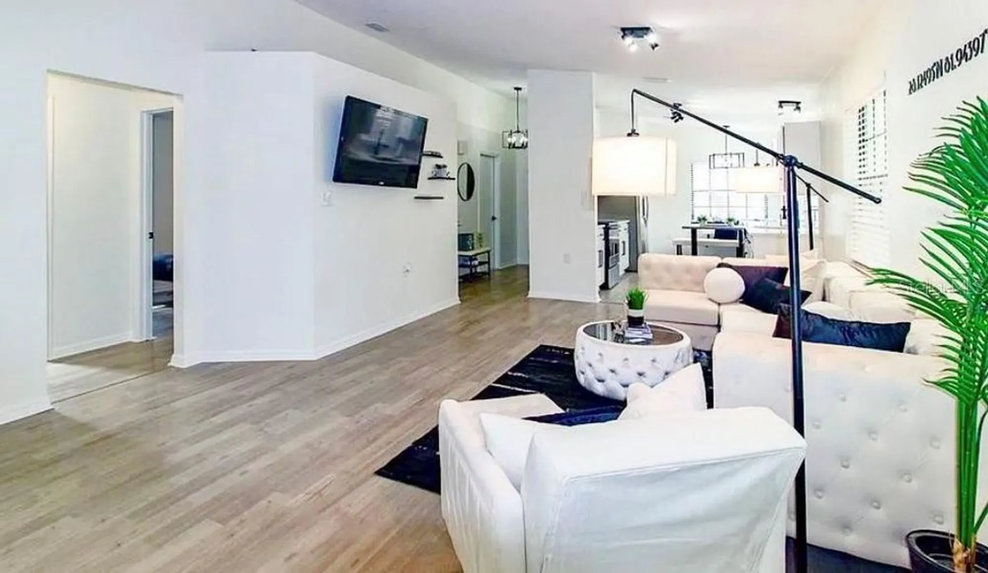 Property Slideshow image 10 of 39 | 669 eagle run, Lakeland, FL, 33809