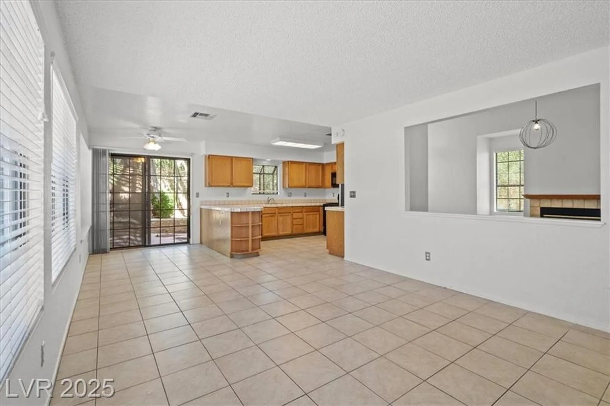 Property Slideshow image 22 of 37 | 4833 fiesta lakes st, Las Vegas, NV, 89130