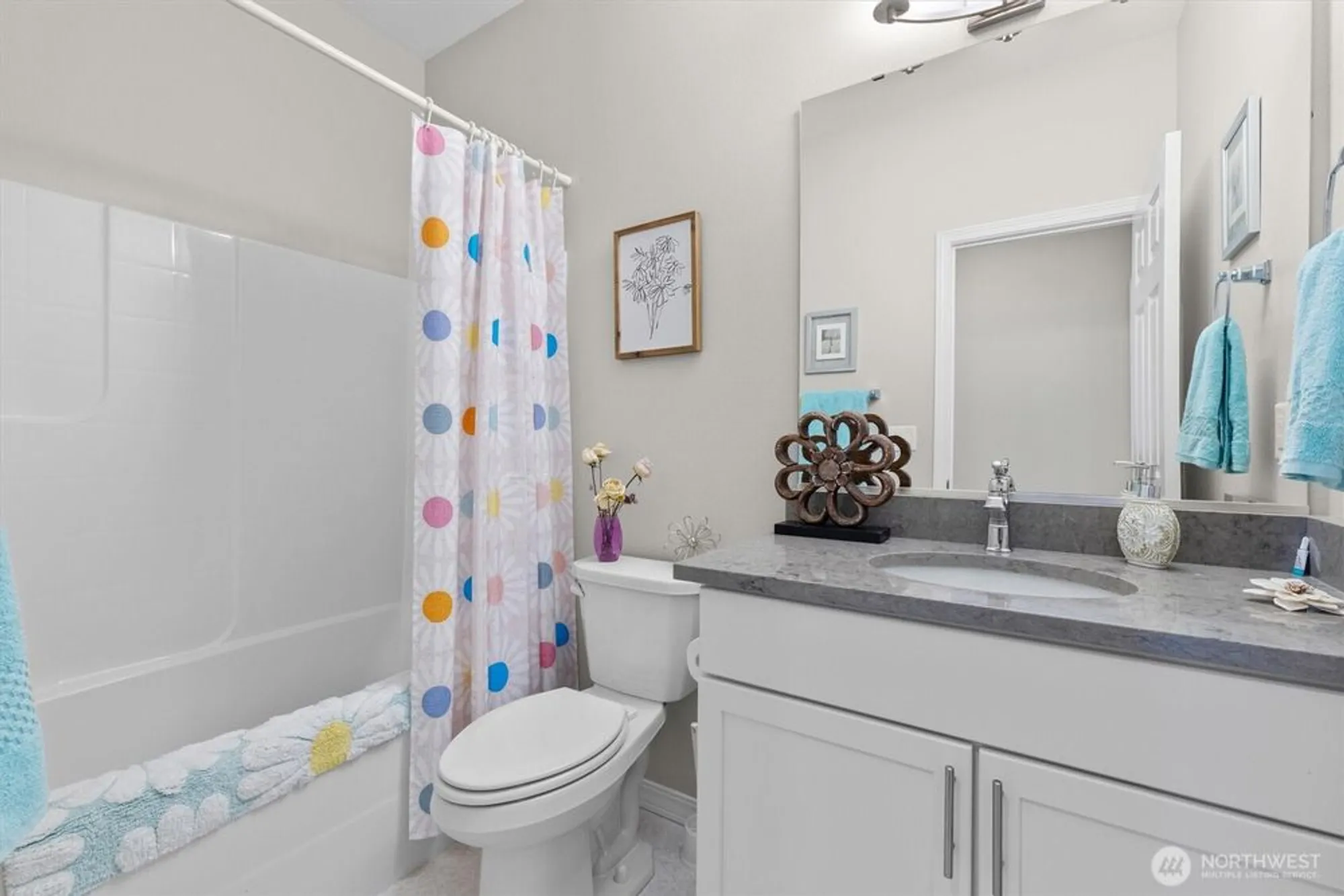 Property Slideshow image 9 of 35 | 15116 183rd ave e unit e, Bonney Lake, WA, 98391