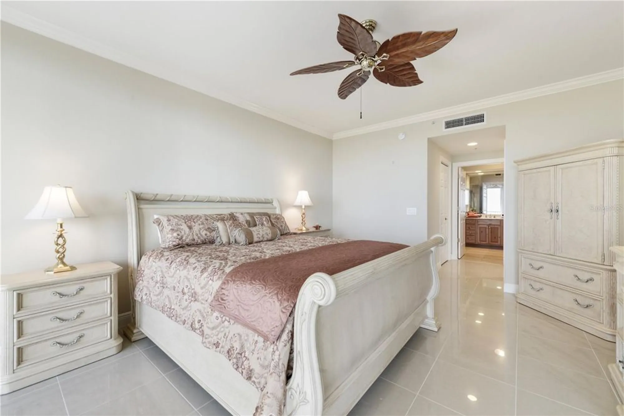 Property Slideshow image 28 of 73 | 3329 sunset key cir 401, Punta Gorda, FL, 33955