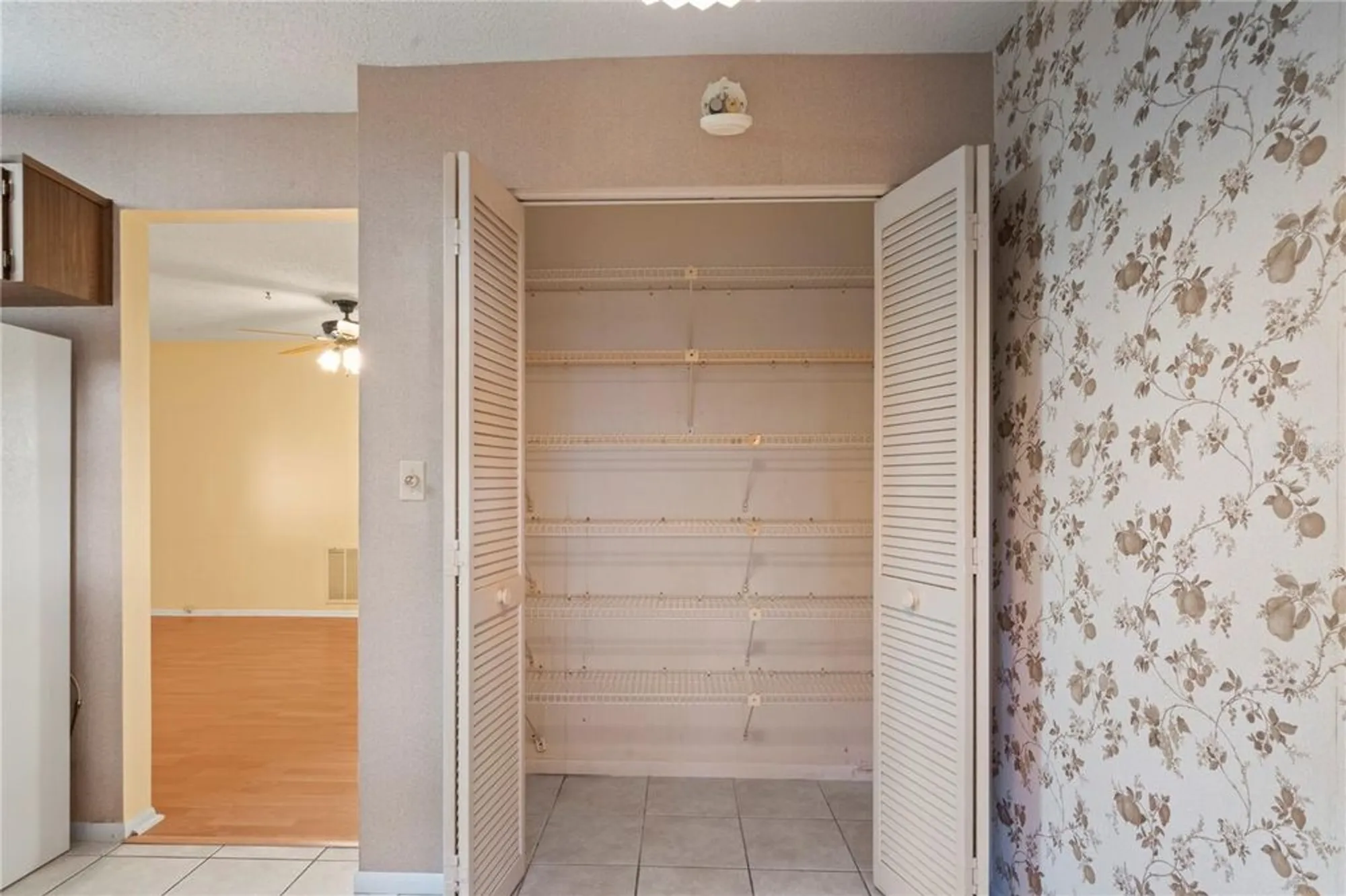 Property Slideshow image 10 of 75 | 8718 benton dr, Port Richey, FL, 34668