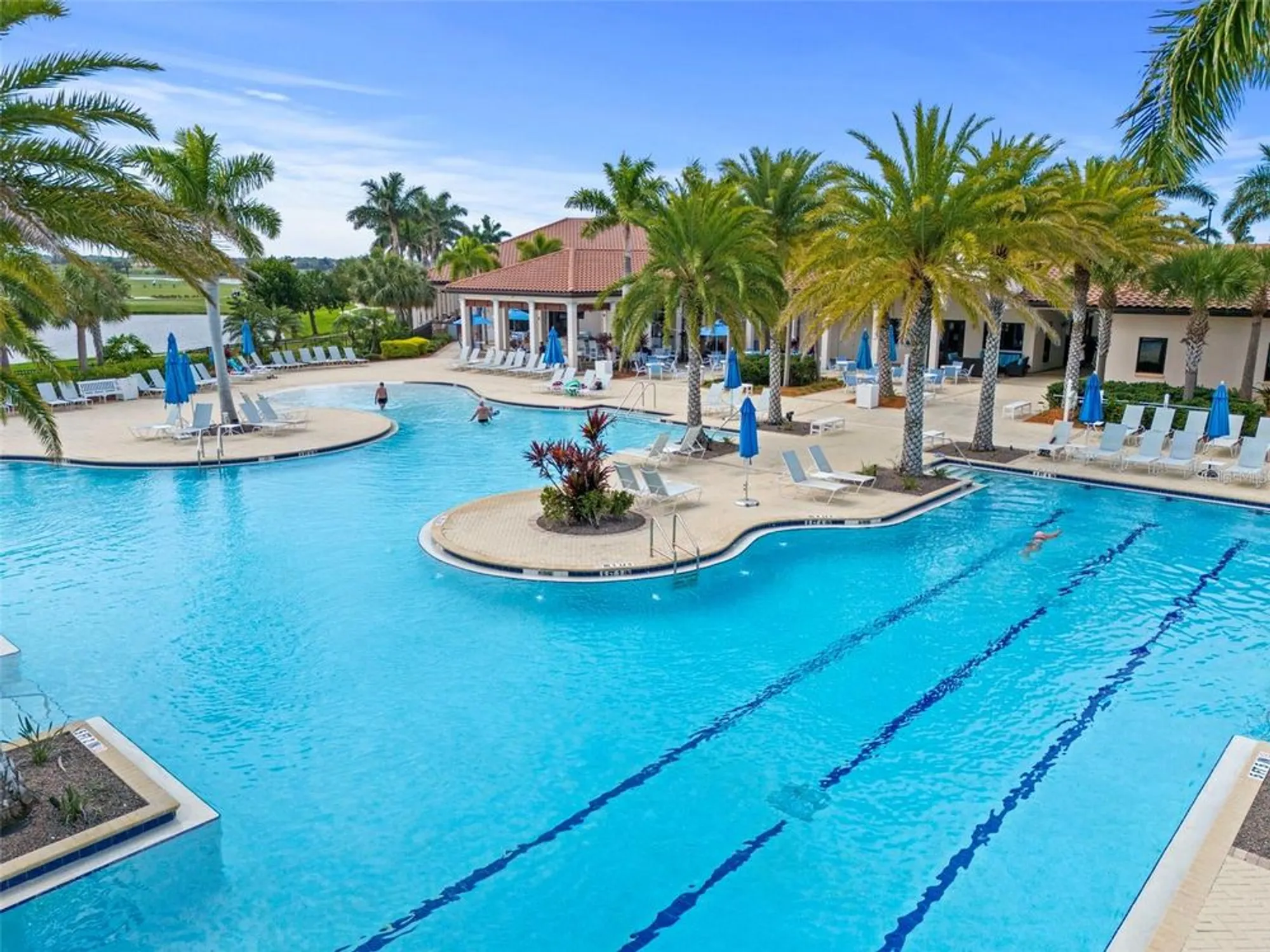 Property Slideshow image 68 of 91 | 10047 crooked creek dr 201, Venice, FL, 34293