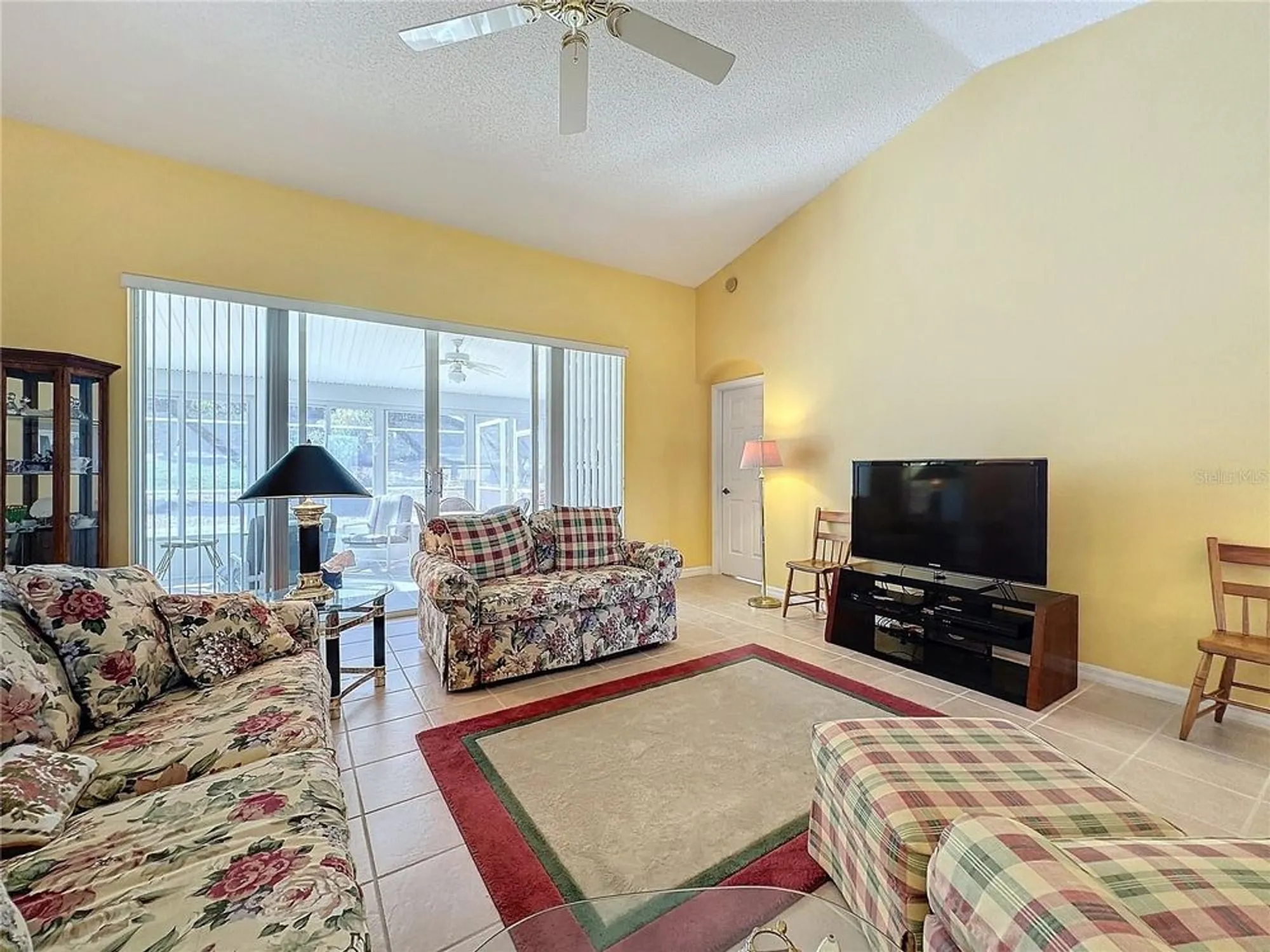 Property Slideshow image 7 of 54 | 4634 summerbridge cir, Leesburg, FL, 34748