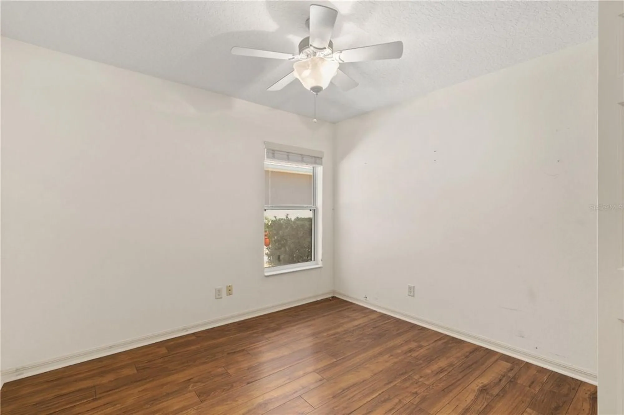 Property Slideshow image 17 of 49 | 5441 sea leopard st, Tavares, FL, 32778