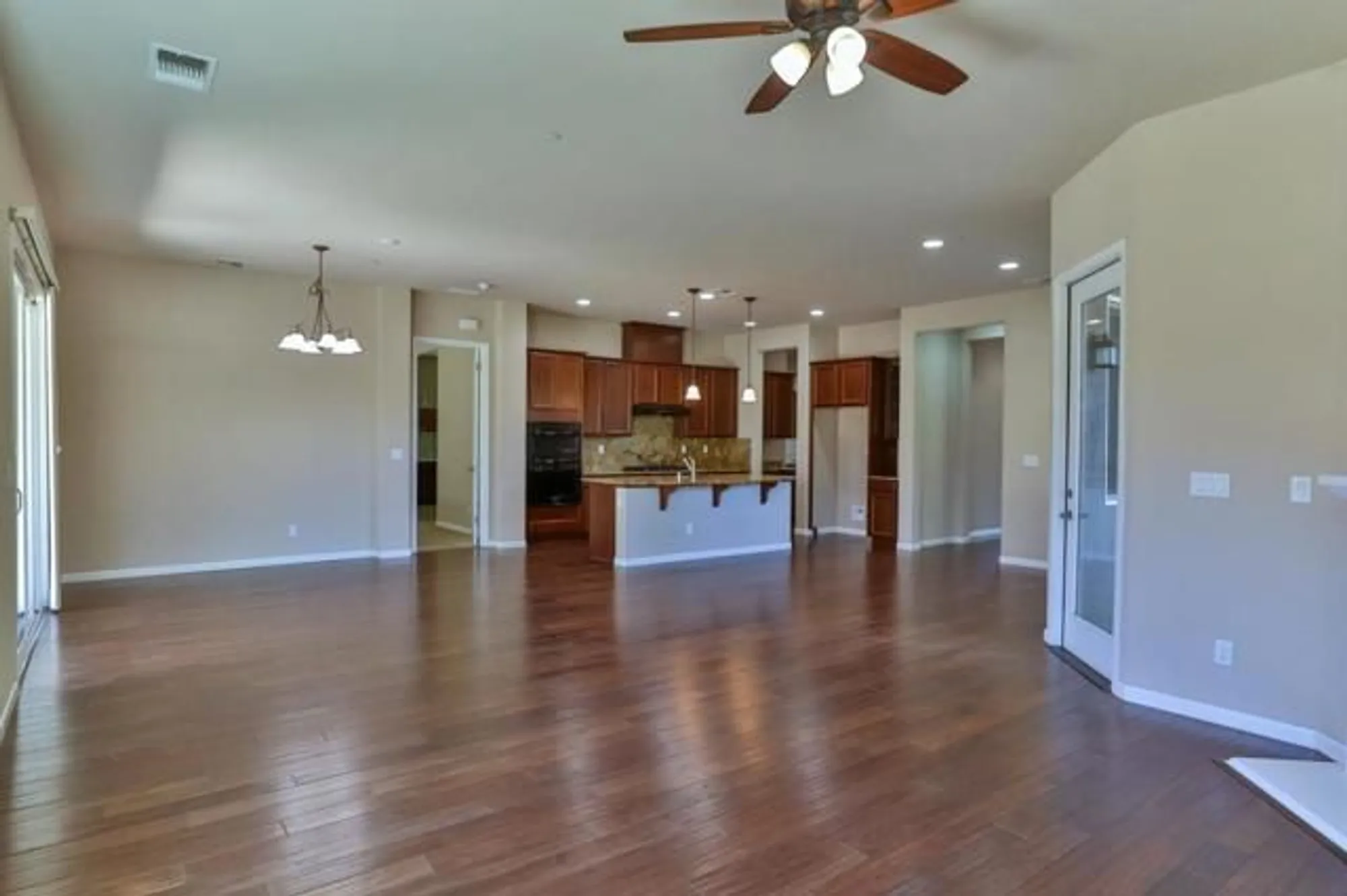 Property Slideshow image 37 of 107 | 2690 steeple run ln, Manteca, CA, 95336