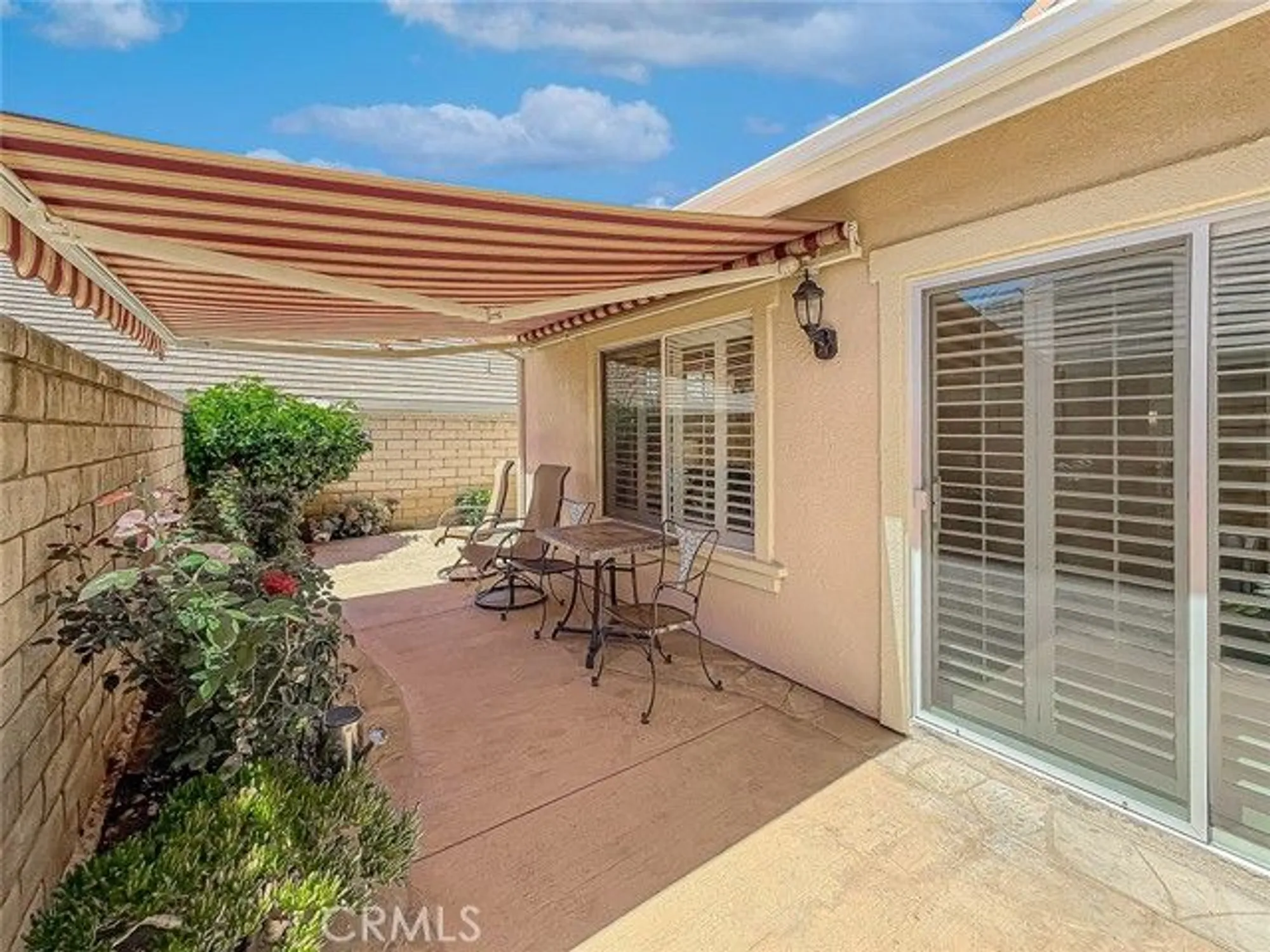 Property Slideshow image 34 of 47 | 2037 freesia ave, Simi Valley, CA, 93063