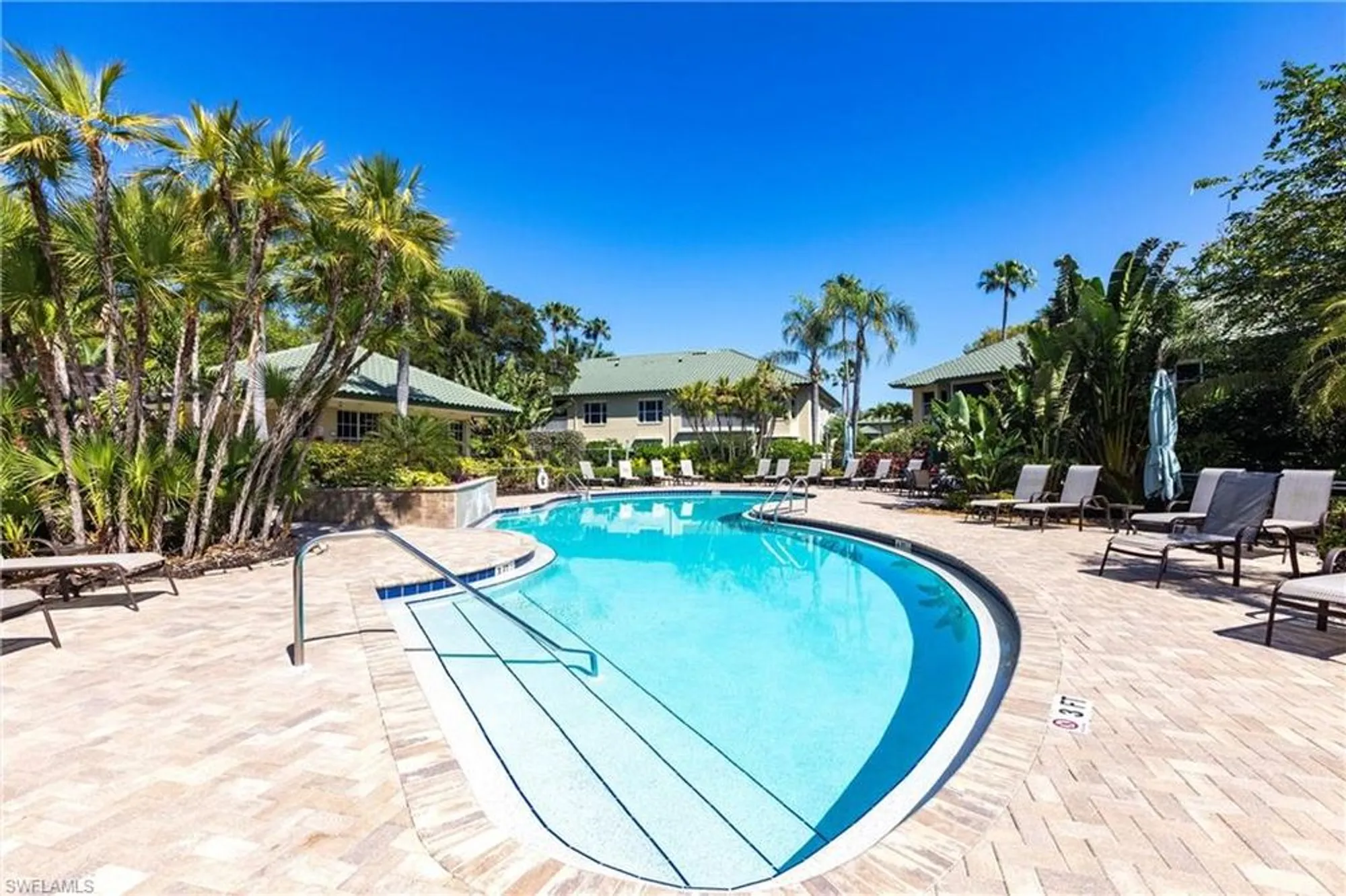 Property Slideshow image 29 of 50 | 24655 canary island ct 202, Bonita Springs, FL, 34134