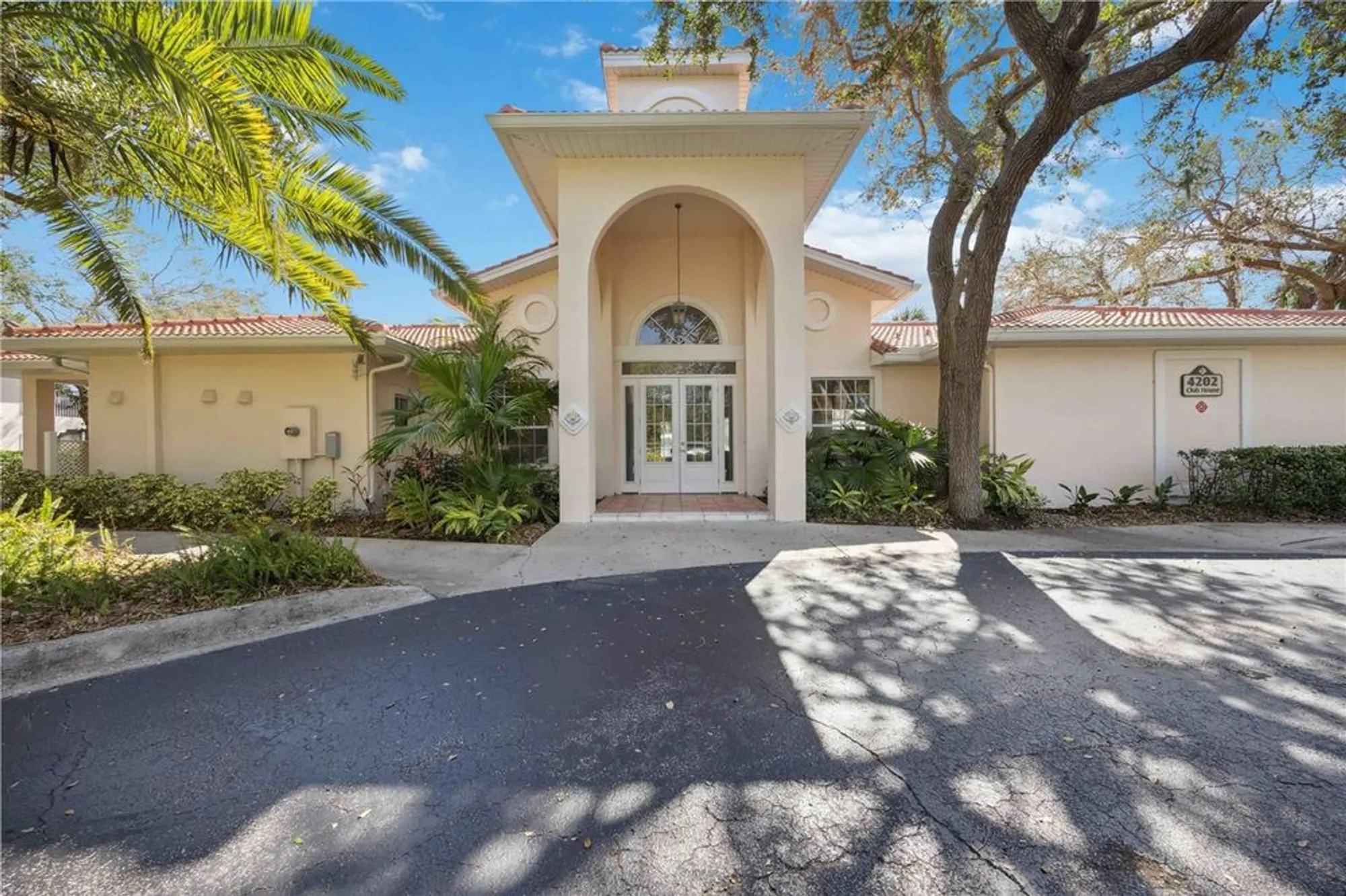 Property Slideshow image 20 of 25 | 4260 central sarasota pkwy apt 213, Sarasota, FL, 34238