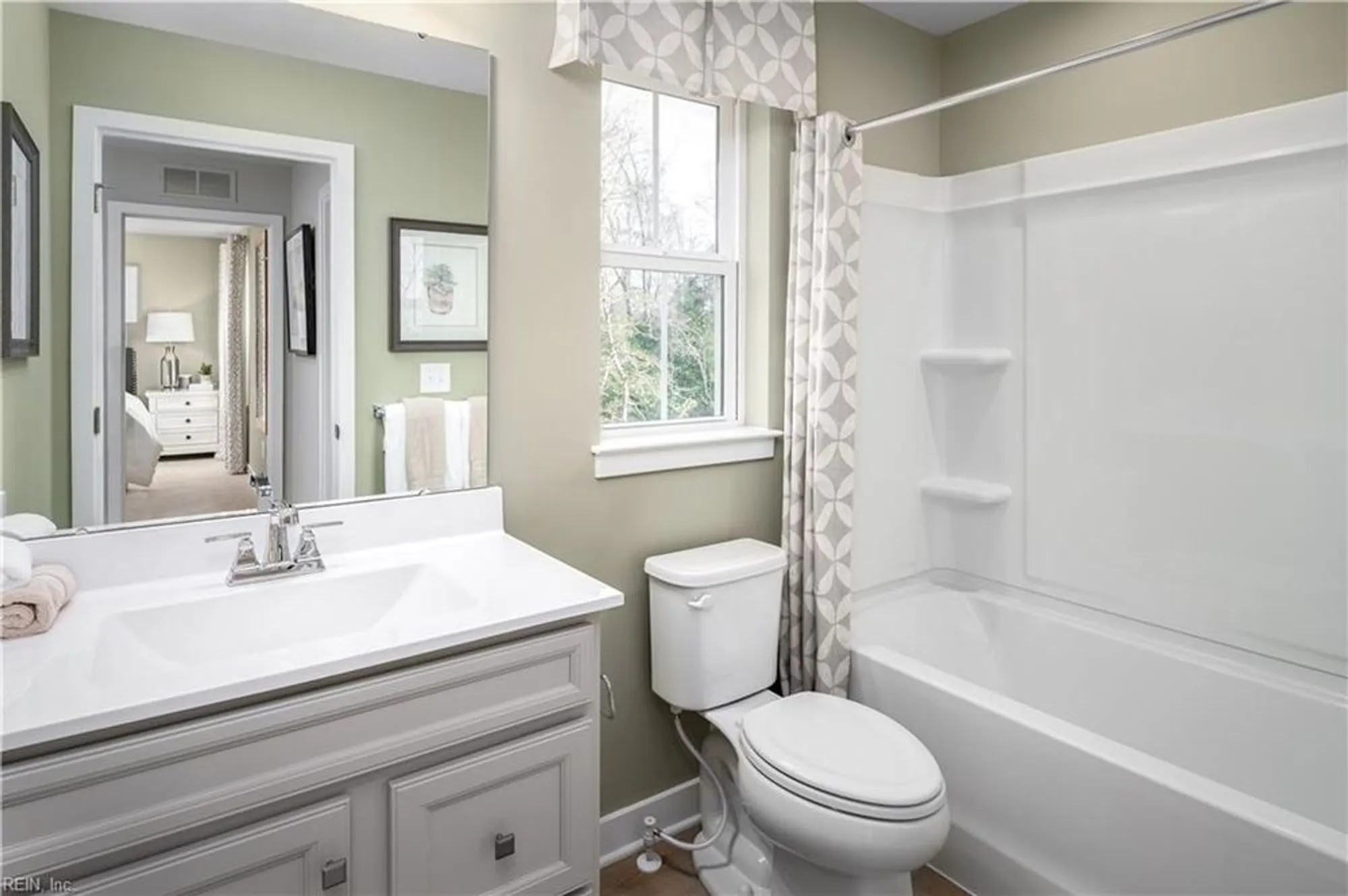 Property Slideshow image 17 of 25 | 23088 preserve pl, Carrollton, VA, 23314