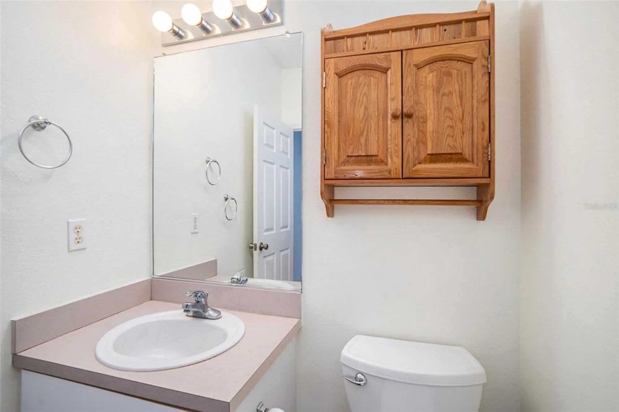 Property Slideshow image 23 of 31 | 2619 newcomb ct, Sun City Center, FL, 33573