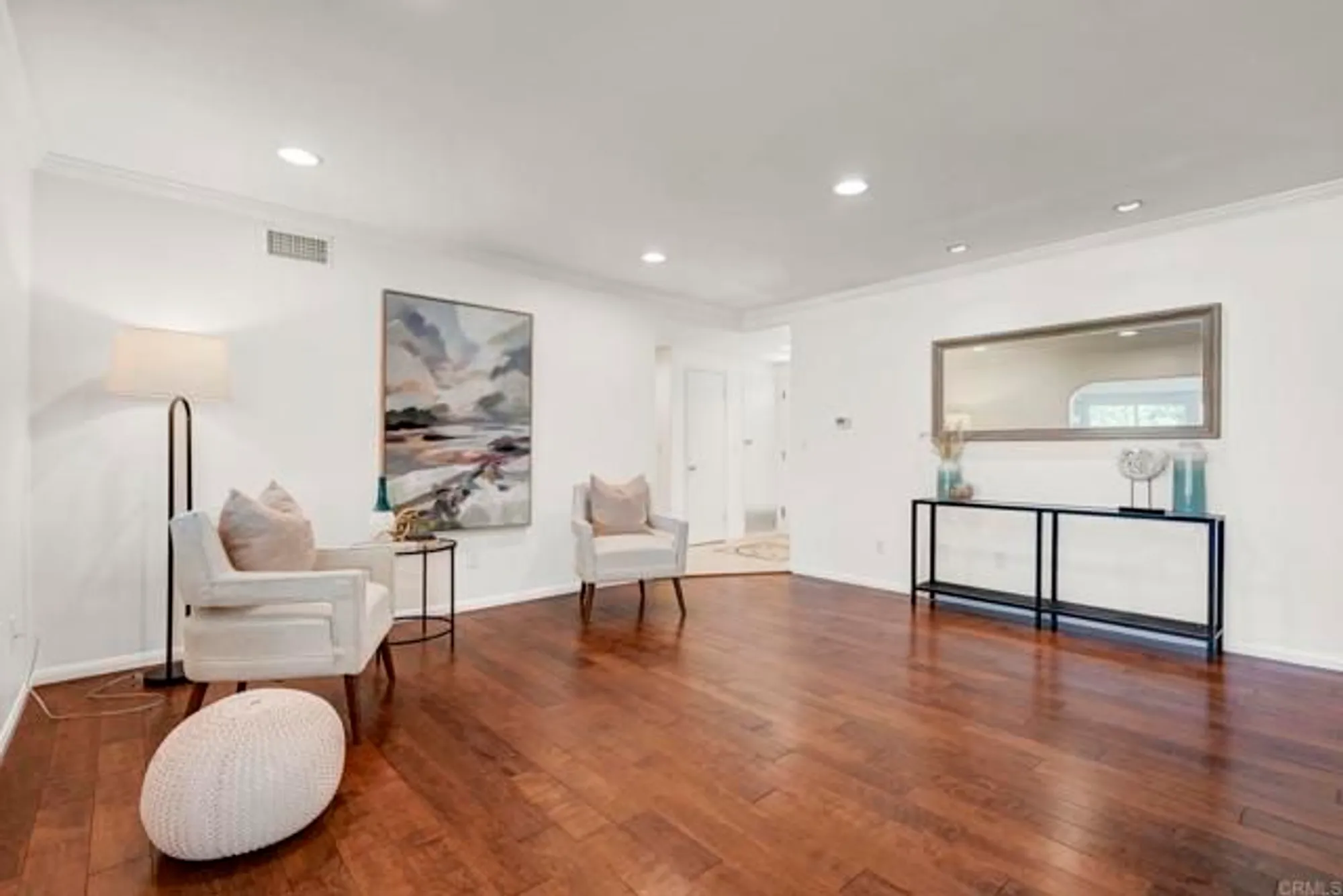 Property Slideshow image 9 of 57 | 1051 la reina dr, San Marcos, CA, 92078