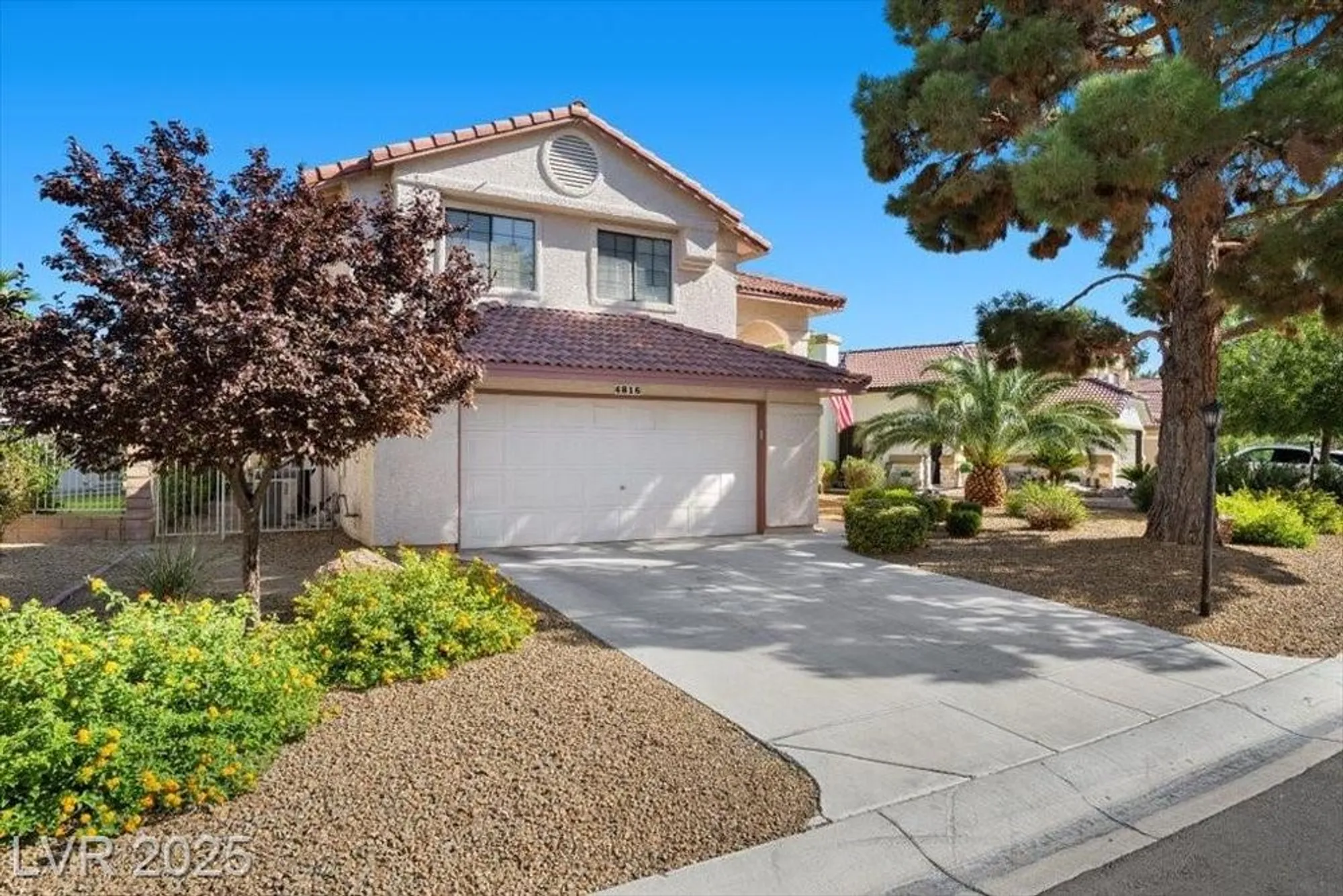 Property Slideshow image 3 of 63 | 4816 fiesta lakes st, Las Vegas, NV, 89130