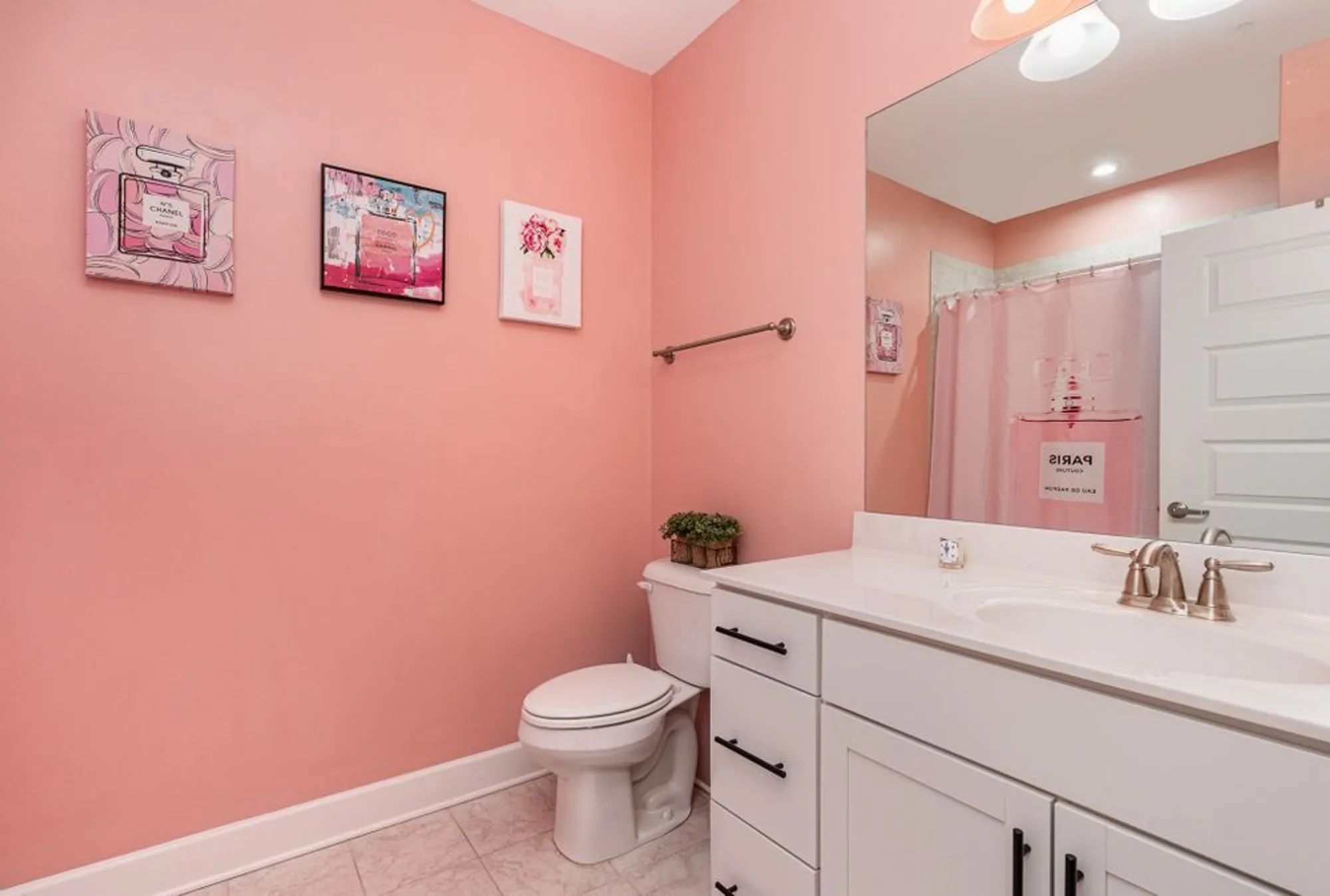 Property Slideshow image 18 of 25 | 141 saundersville rd apt 1308, Hendersonville, TN, 37075