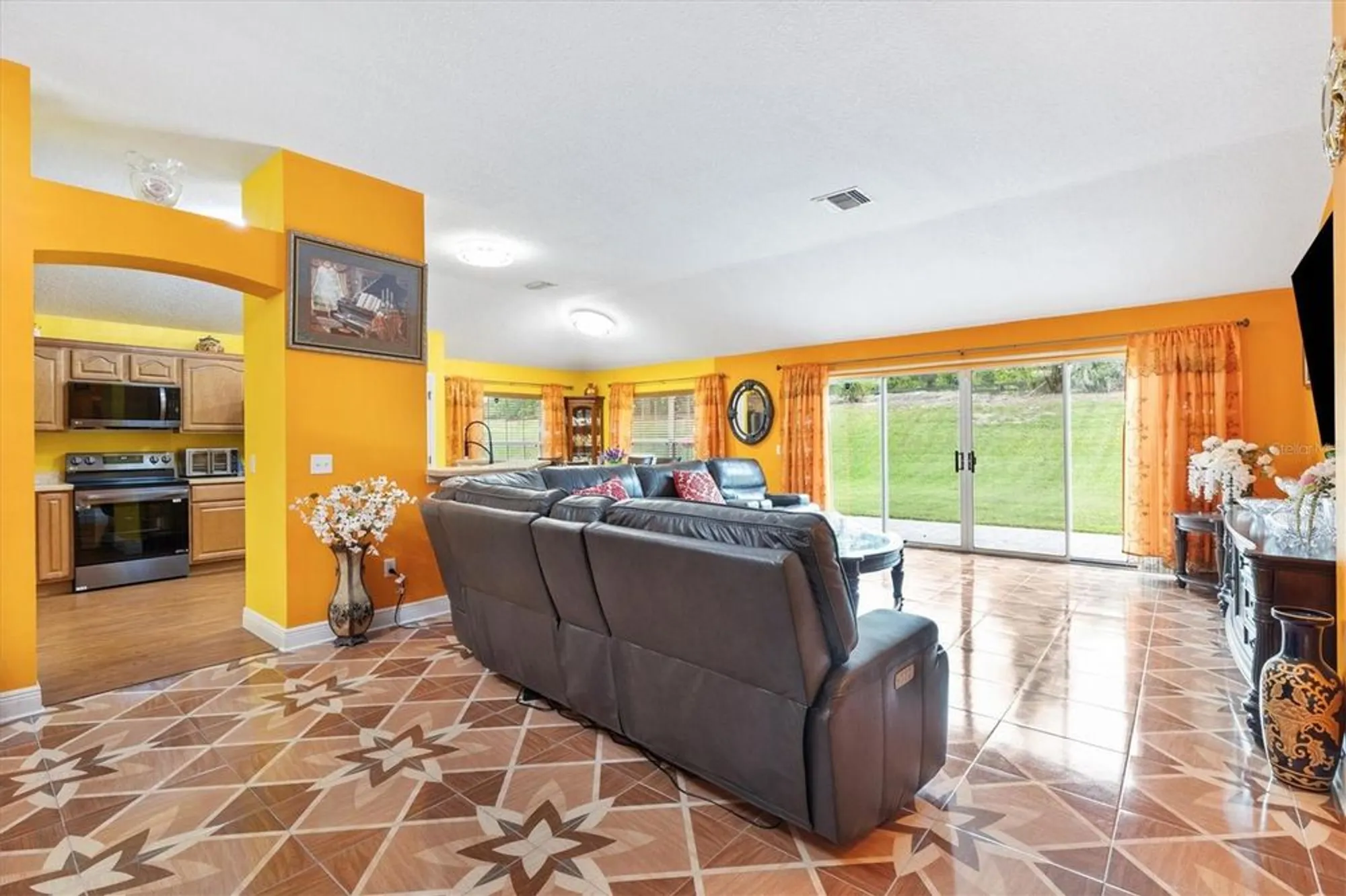 Property Slideshow image 8 of 29 | 39911 bayview dr, Lady Lake, FL, 32159