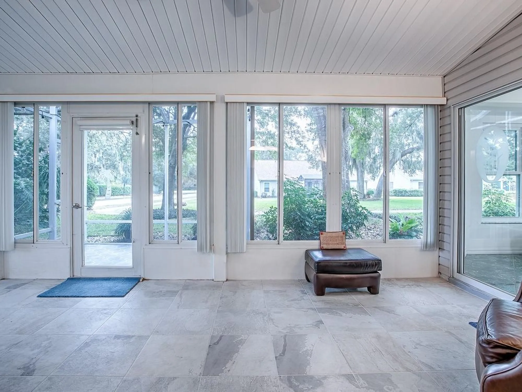 Property Slideshow image 39 of 67 | 25348 crestwater dr, Leesburg, FL, 34748