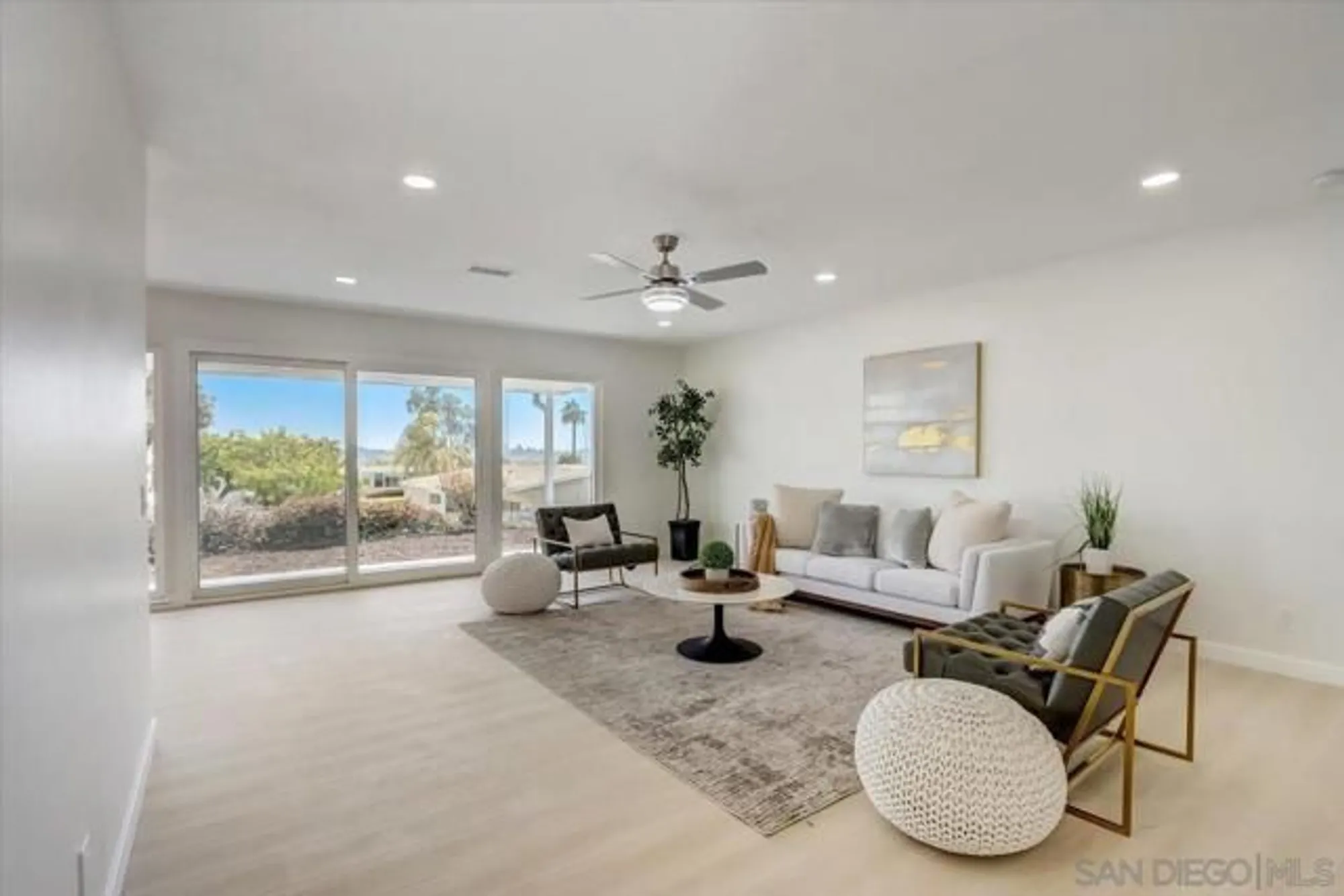 Property Slideshow image 10 of 43 | 3808 vista campana 38, Oceanside, CA, 92057