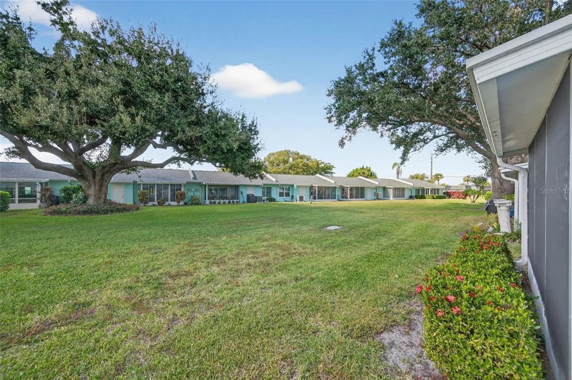 Property Slideshow image 25 of 30 | 3704 39th st w # 23, Bradenton, FL, 34205