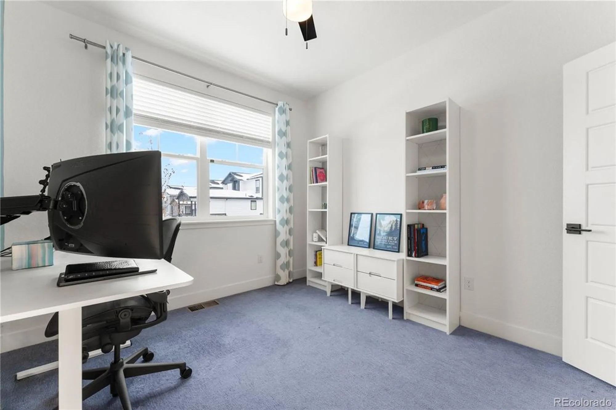 Property Slideshow image 7 of 49 | 483 white sand trl, Castle Rock, CO, 80104