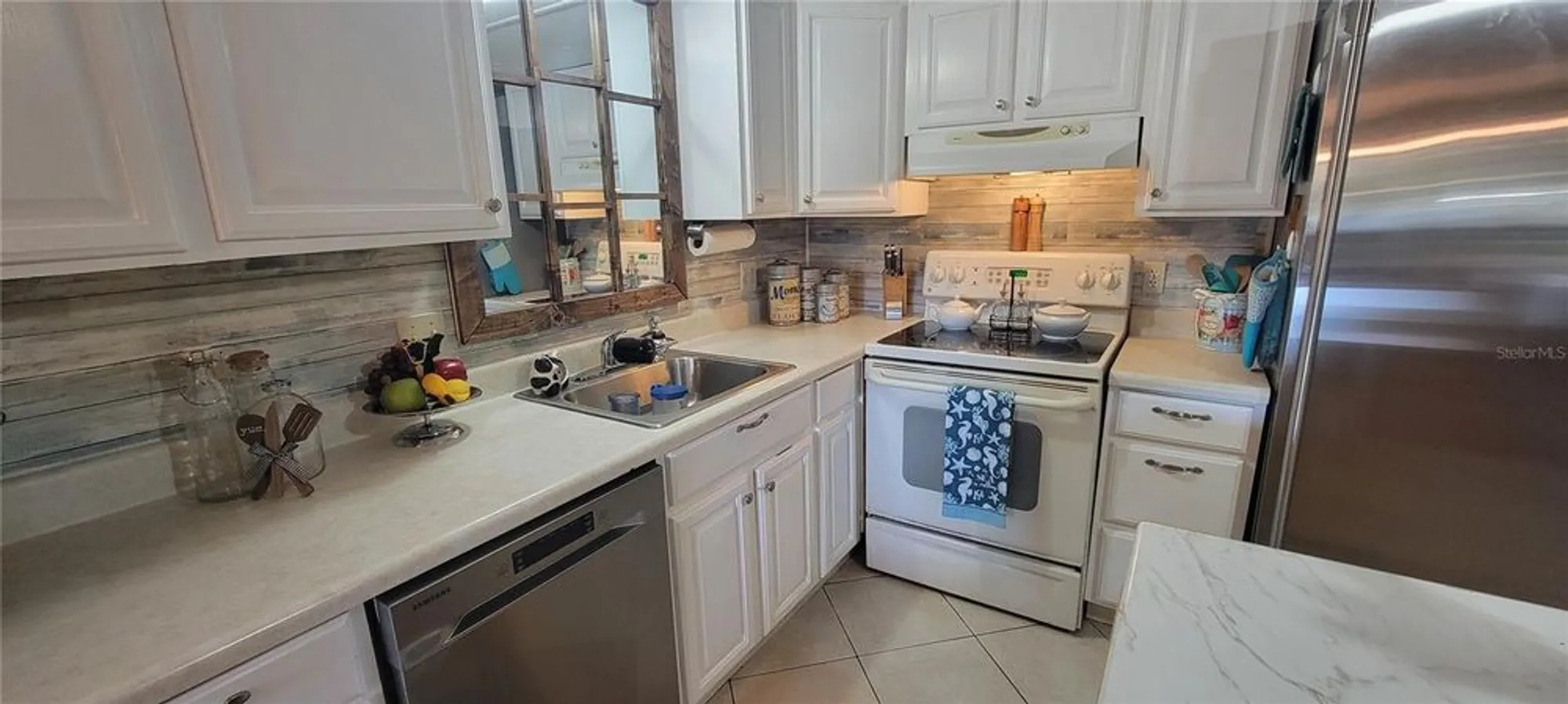 Property Slideshow image 15 of 42 | 1007 aloha way, The Villages, FL, 32159