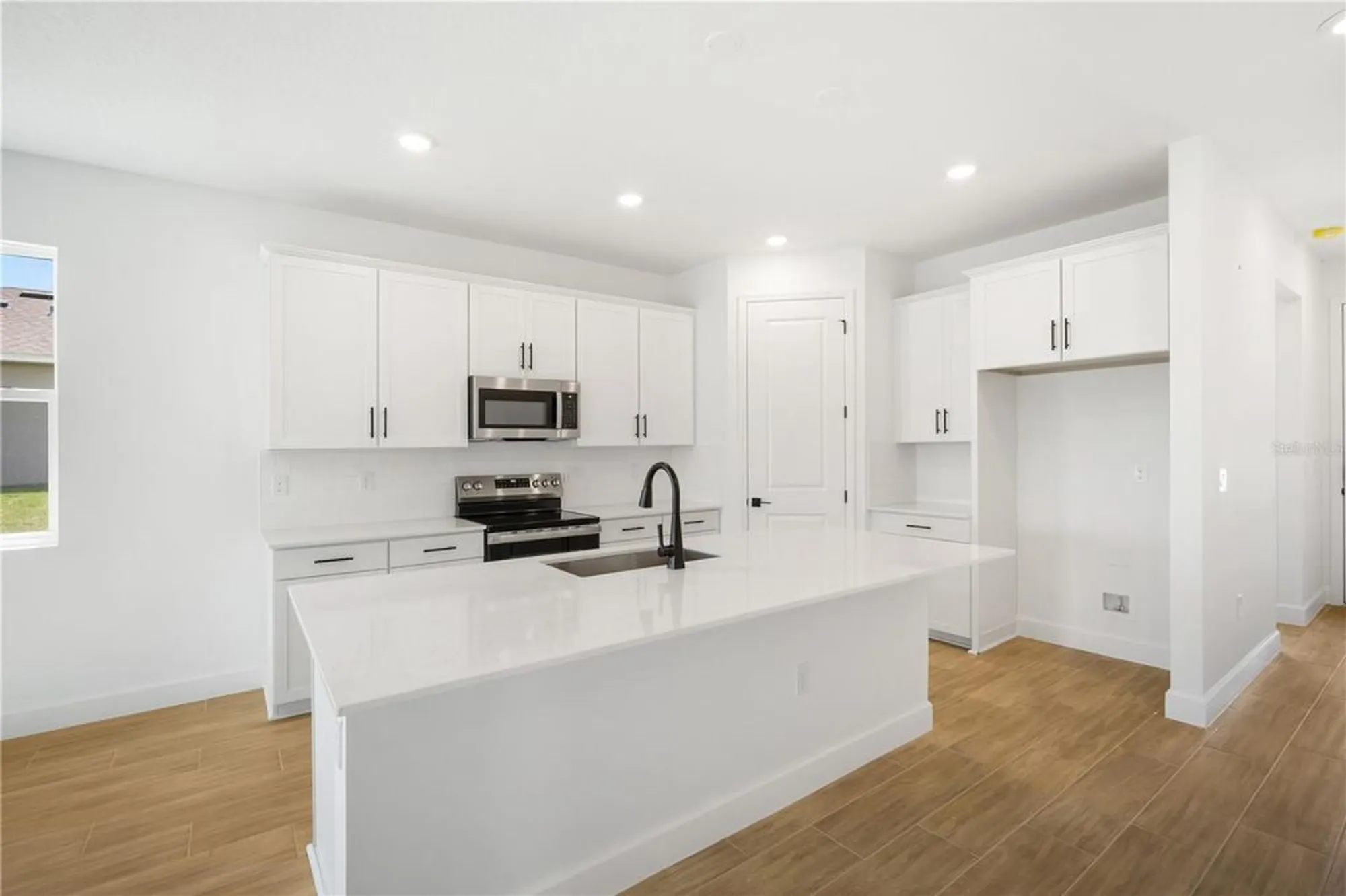 Property Slideshow image 12 of 44 | 9176 players dr, Weeki Wachee, FL, 34613