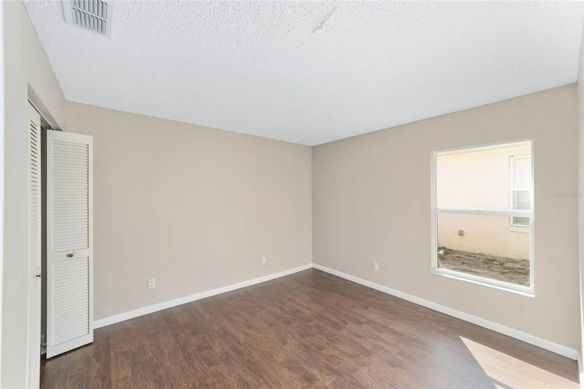 Property Slideshow image 30 of 34 | 9481 sw 93rd loop, Ocala, FL, 34481